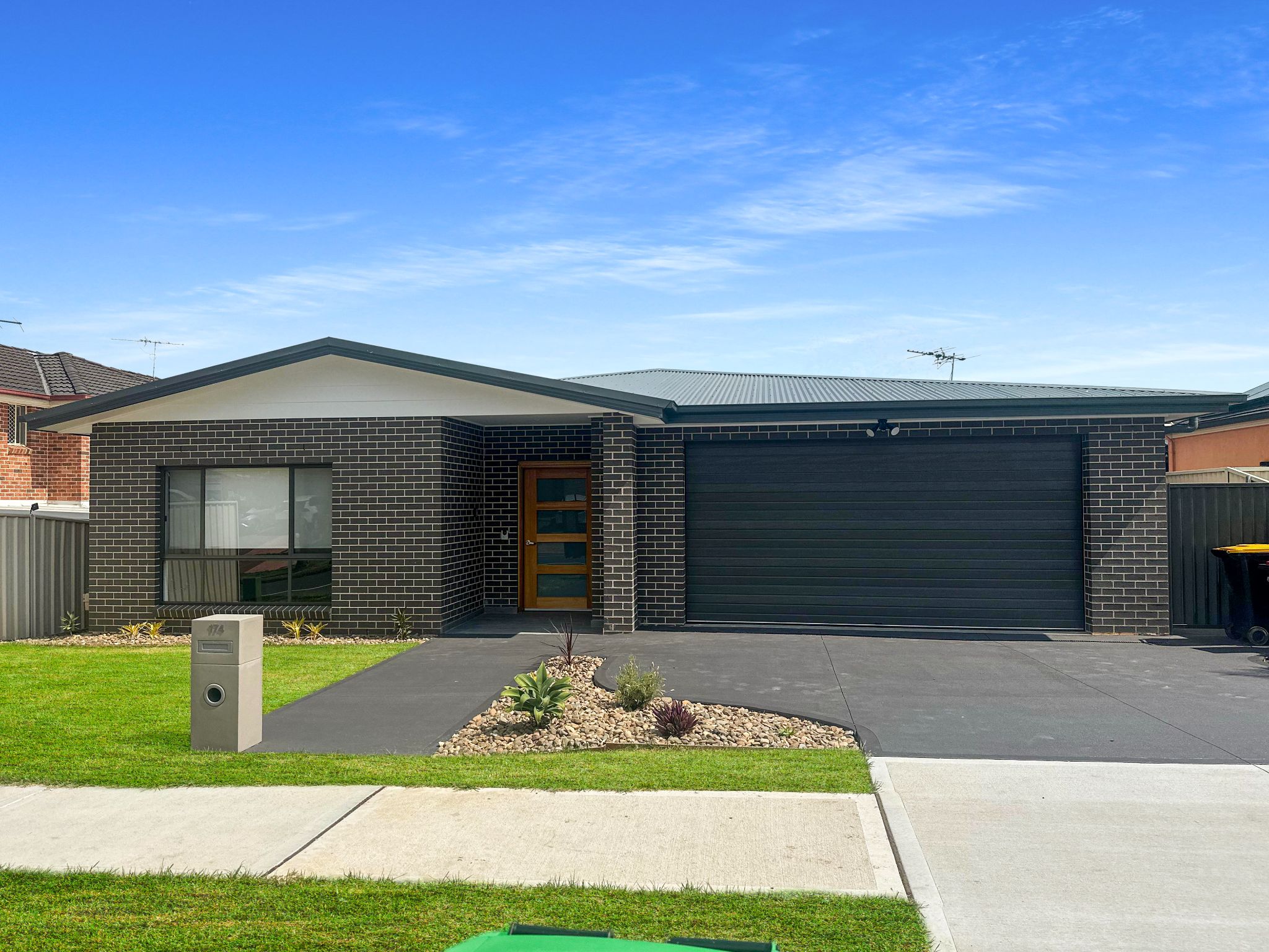 Chadderton SDA House — Home image 5
