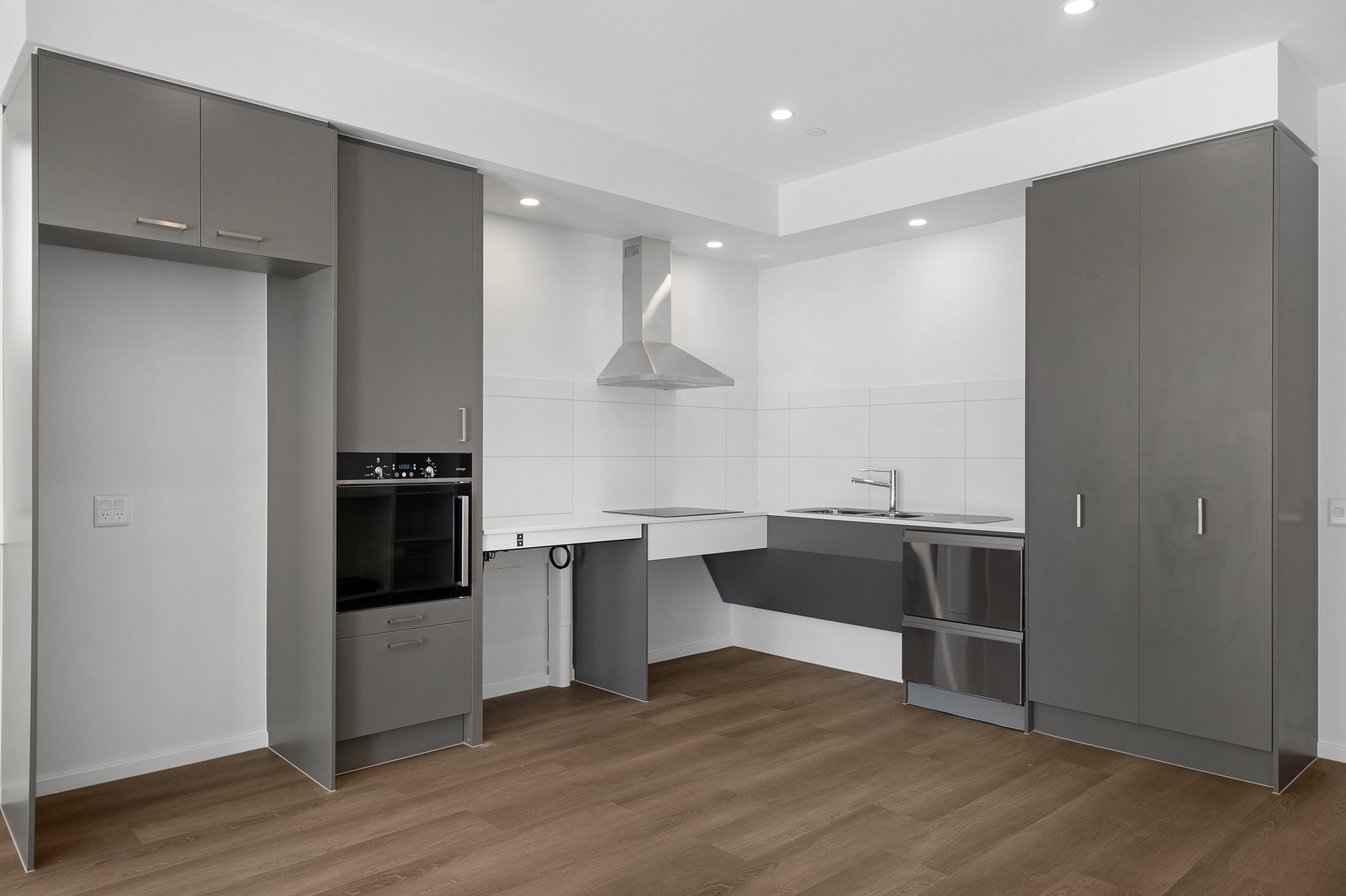 Wendouree 2 resident house and 1 bedroom villa — Home image 4