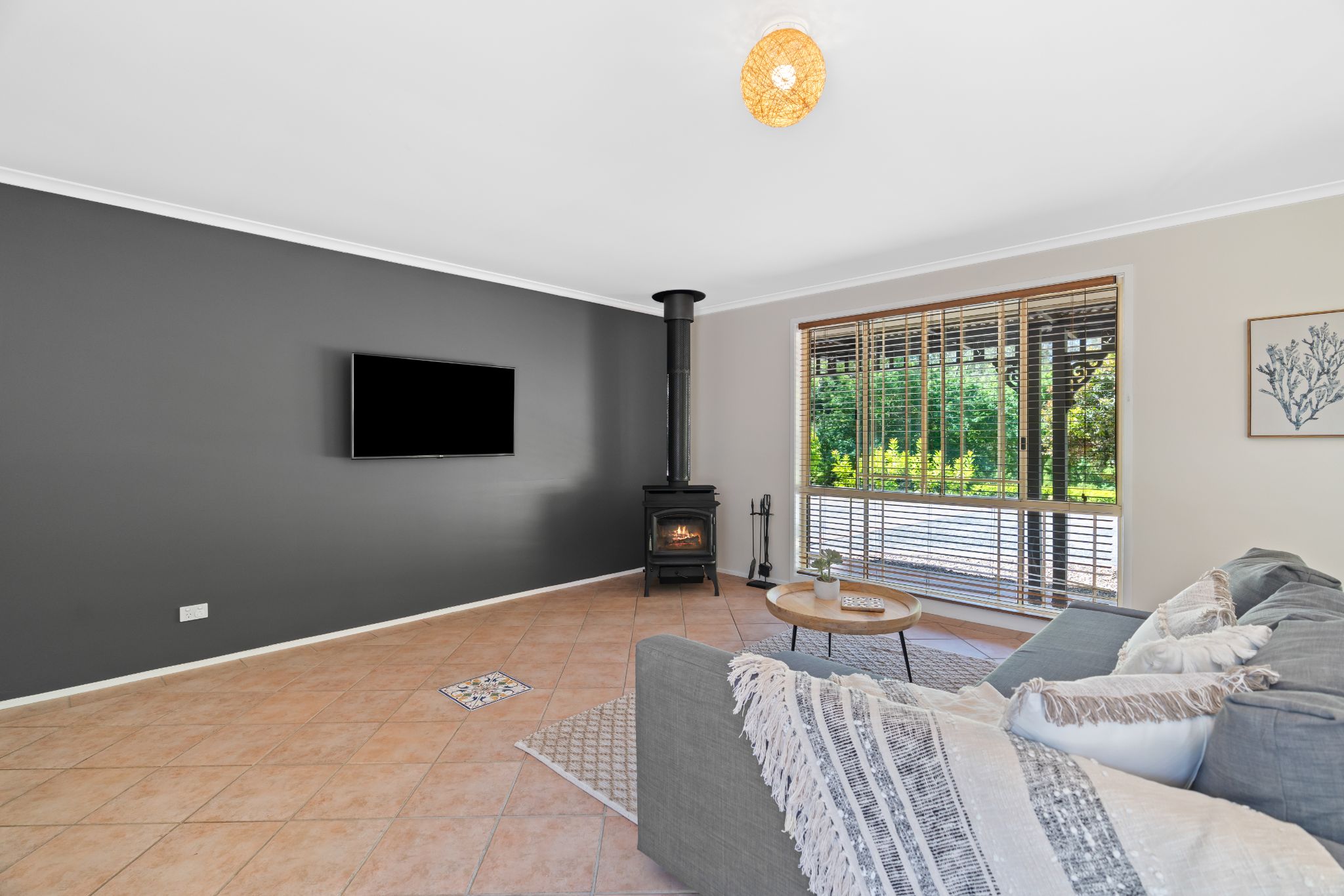 Large Home on Acreage - Central Coast — Home image 4