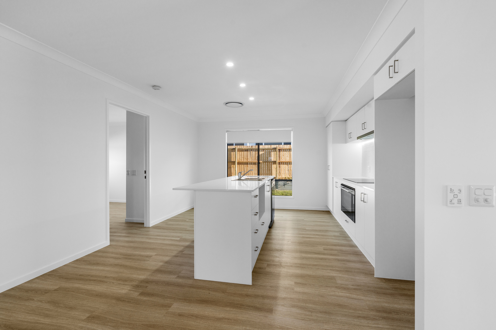 PLAINLAND CROSSING, LOCKYER VALLEY QLD – IMPROVED LIVEABILITY HOUSE — Home image 3