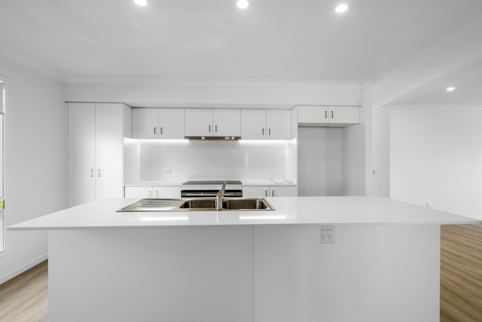 PLAINLAND CROSSING, LOCKYER VALLEY QLD – IMPROVED LIVEABILITY HOUSE — Home image 4