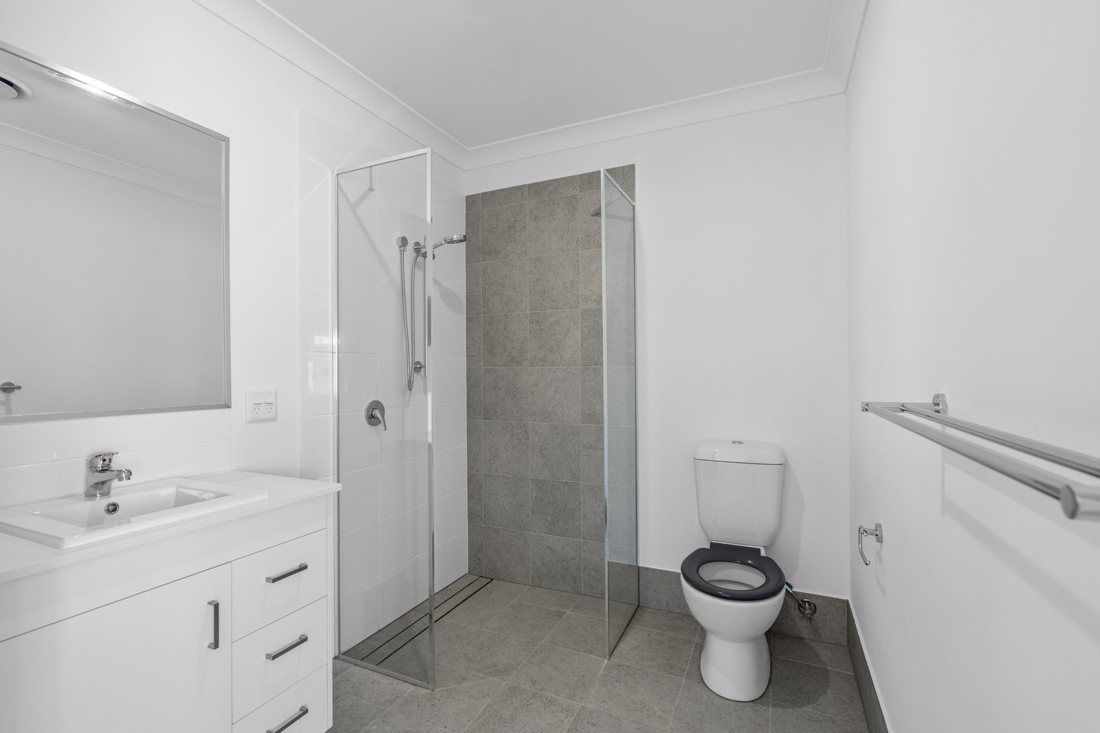 PLAINLAND CROSSING, LOCKYER VALLEY QLD – IMPROVED LIVEABILITY HOUSE — Home image 6
