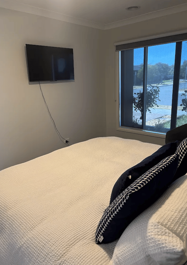 SIL Home in Officer — Home image 7