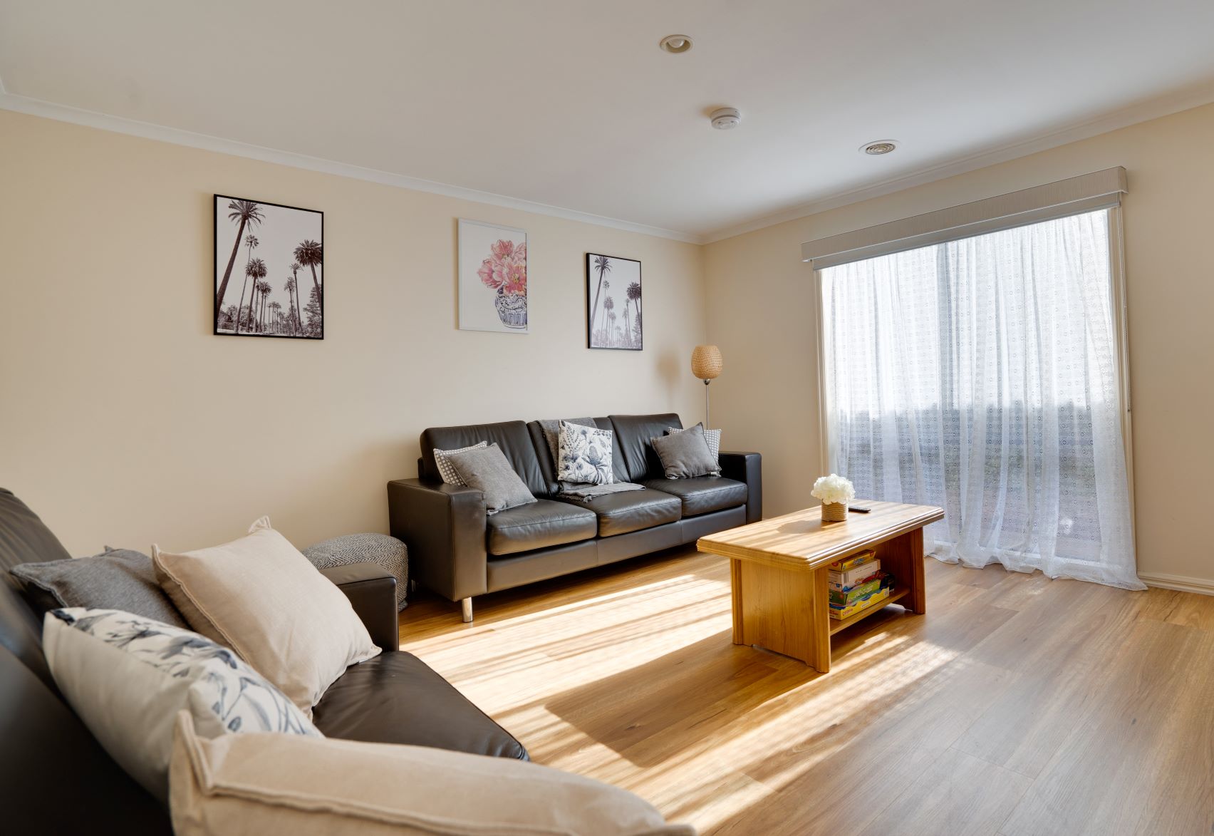 2 VACANCIES IN A LOVELY HOME IN WAURN PONDS (STA OR MTA OR SIL) — Home image 3