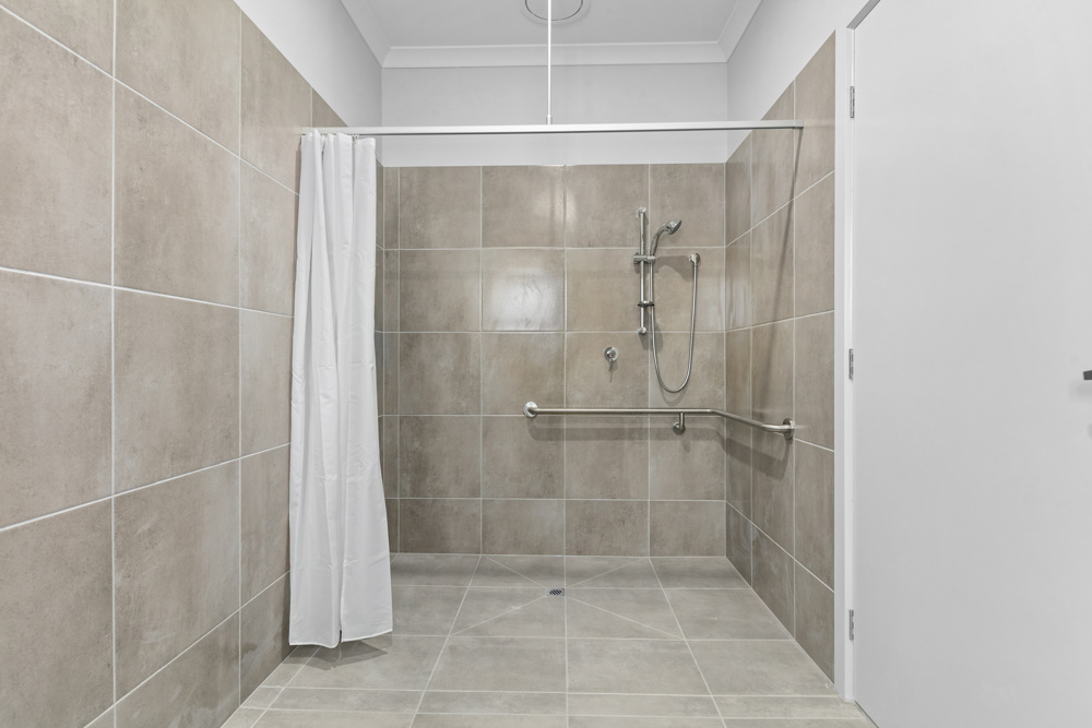 ROBUST DESIGN, REAL PRIVACY Two Independent SDA Homes Under One Roof — Home image 7