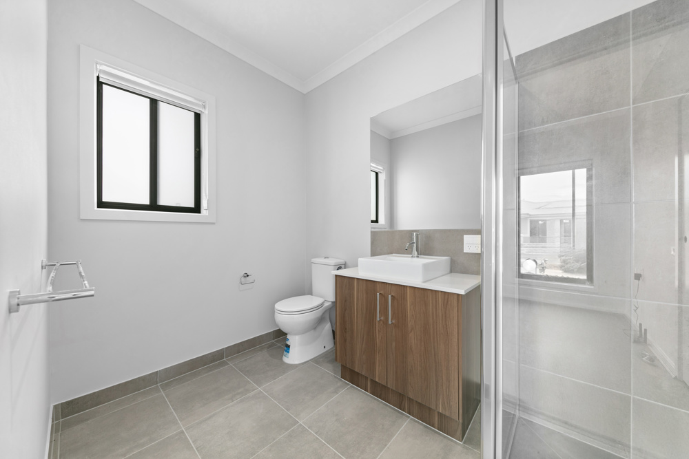 ROBUST DESIGN, REAL PRIVACY Two Independent SDA Homes Under One Roof — Home image 15