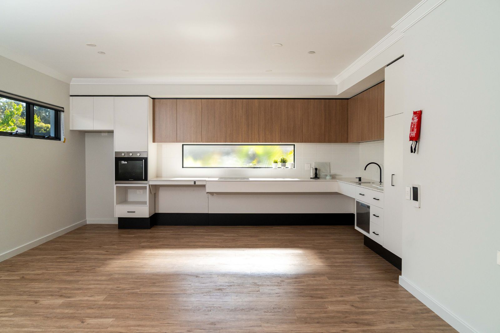 Option to Live with Family! Independence and Accessibility. Disability Accommodation — Home image 13
