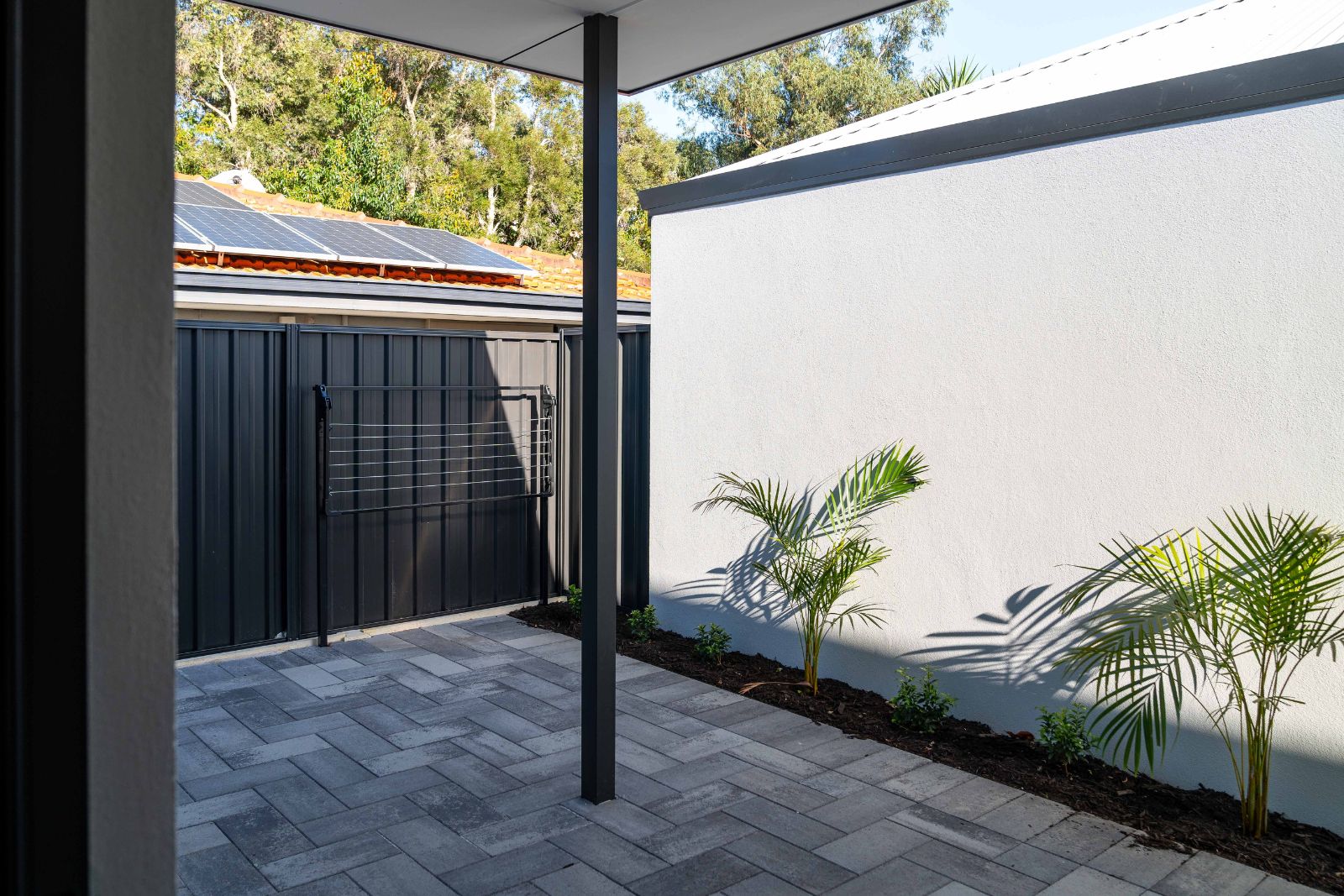 Option to Live with Family! Independence and Accessibility. Disability Accommodation — Home image 16