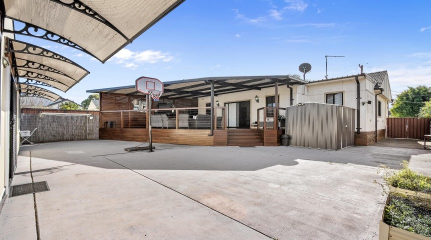 Smithfield — Home image 12