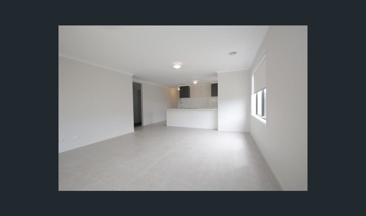 Accessible SIL Accommodation with Three Vacant Rooms in Sunflower Way, Lara VIC — Home image 6