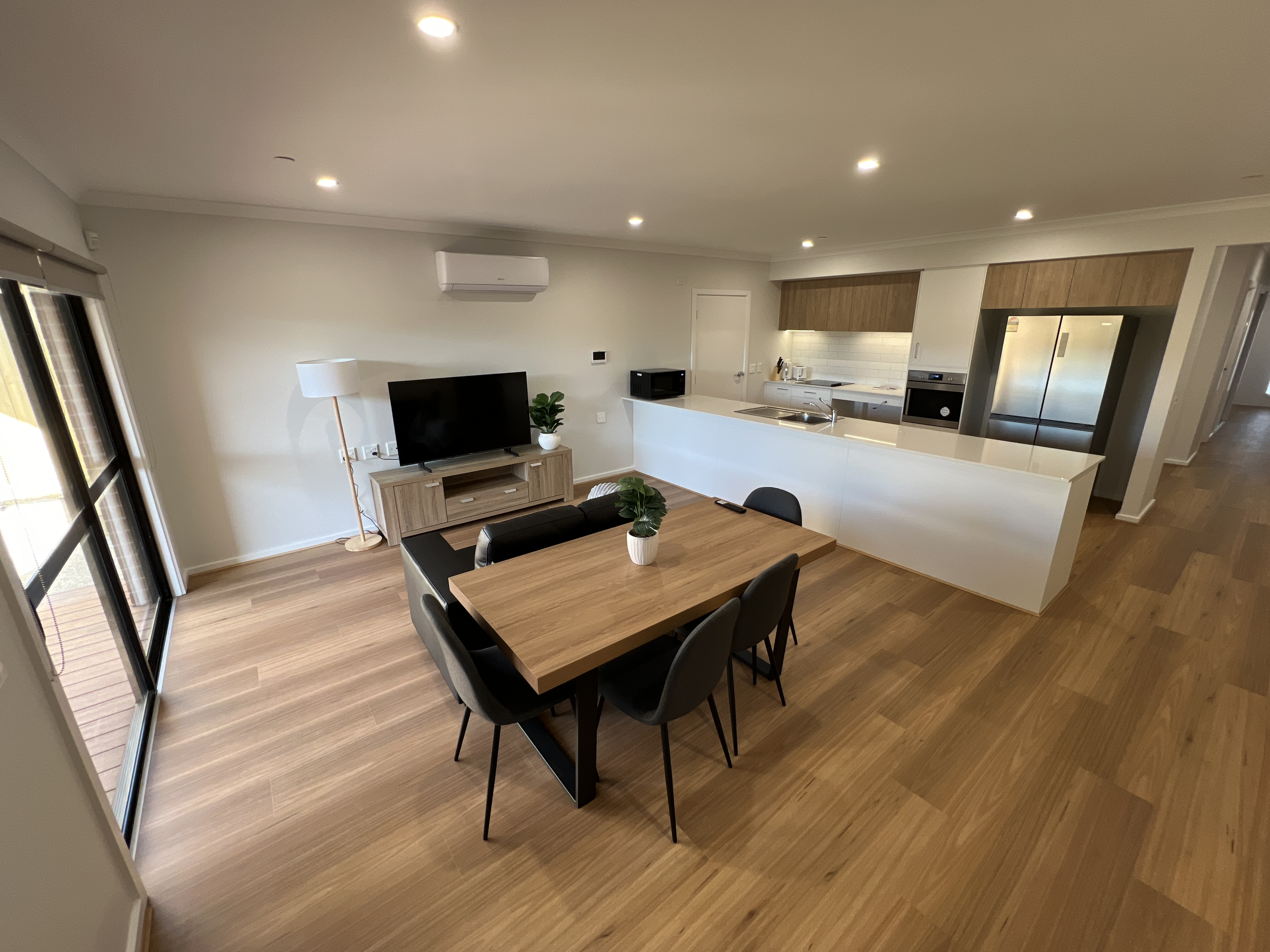 Cranbourne East — Home image 2