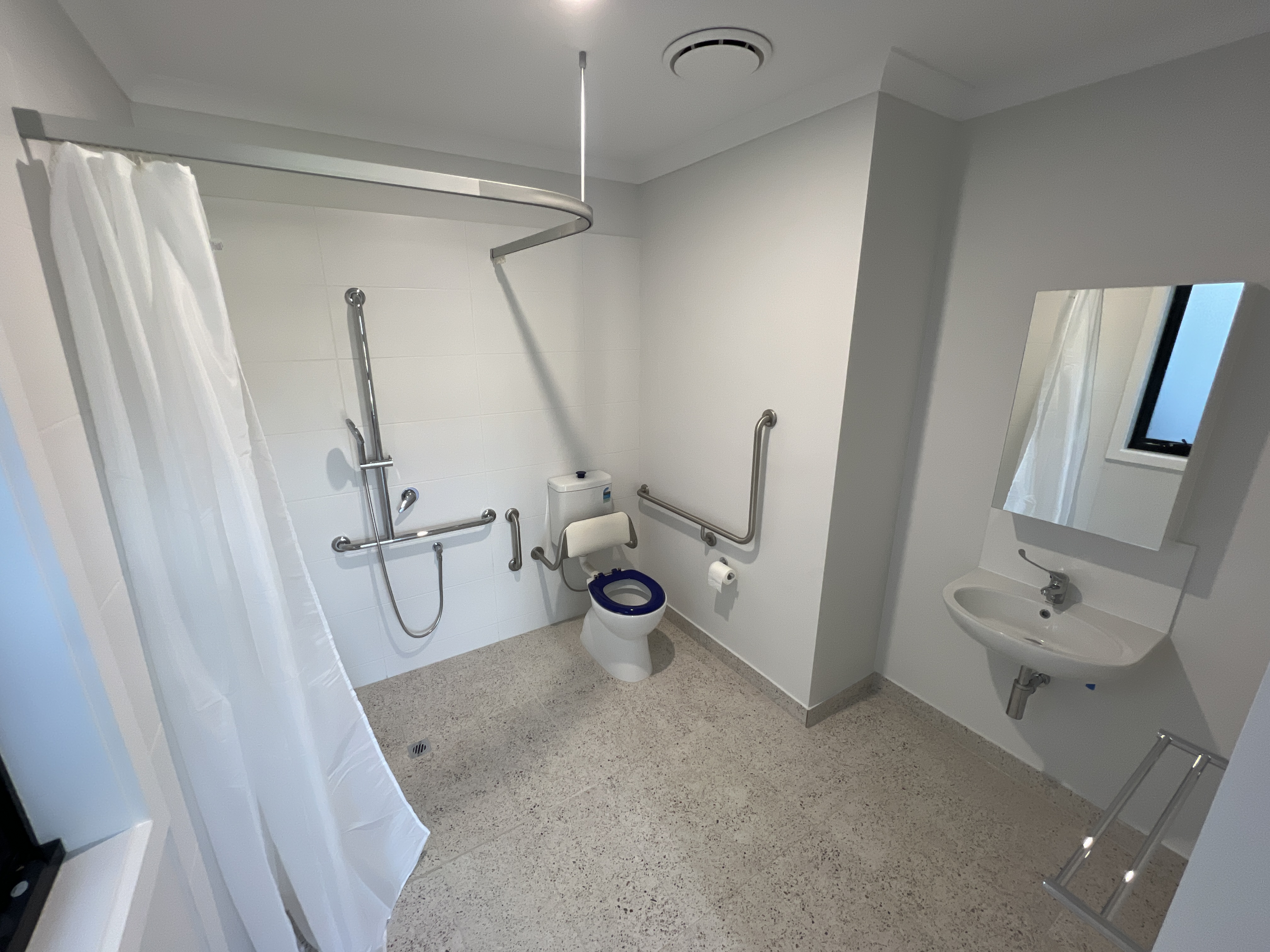 Cranbourne East — Home image 4