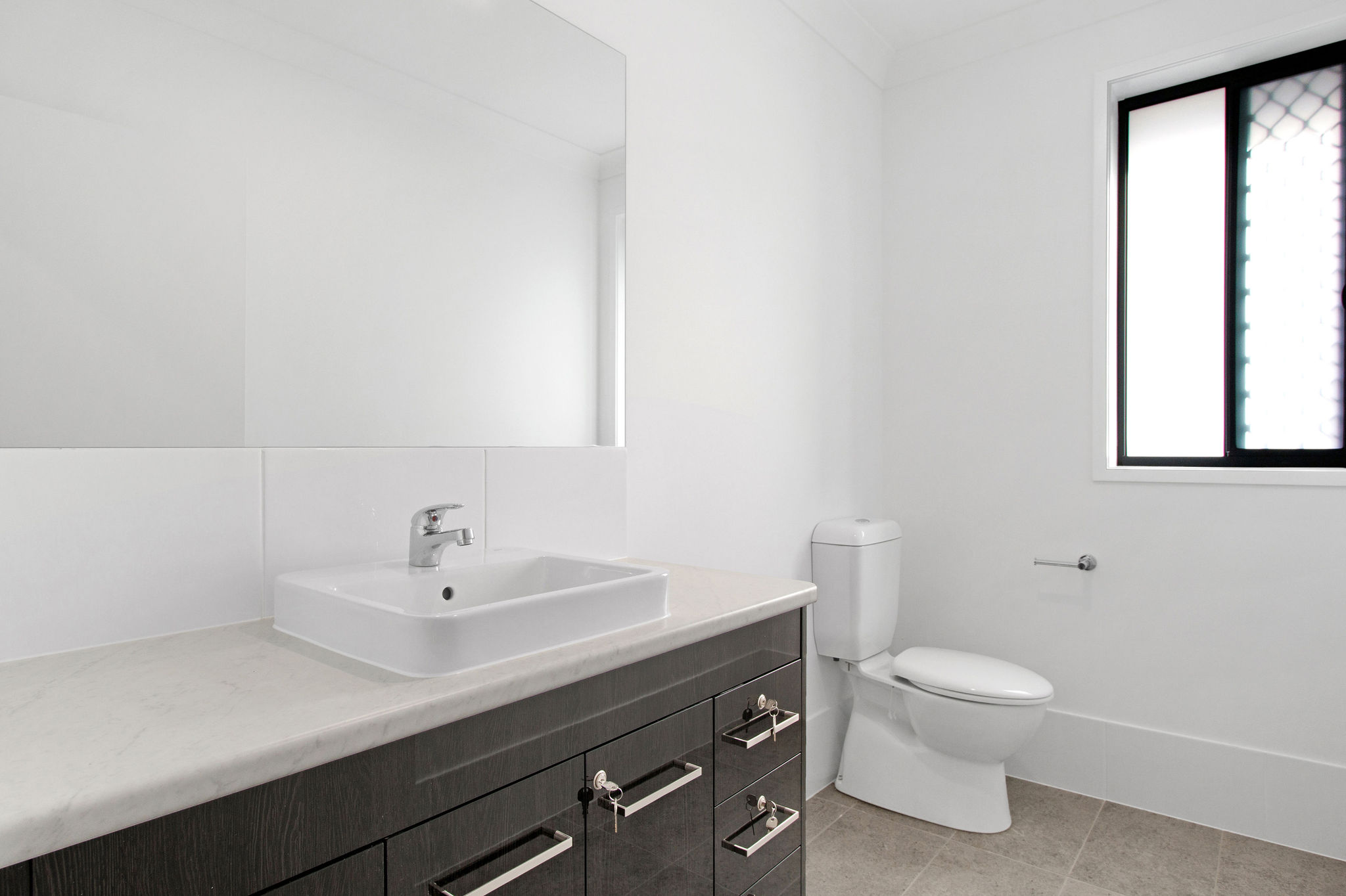 Gleneagle, Beaudesert QLD - Robust House — Home image 4