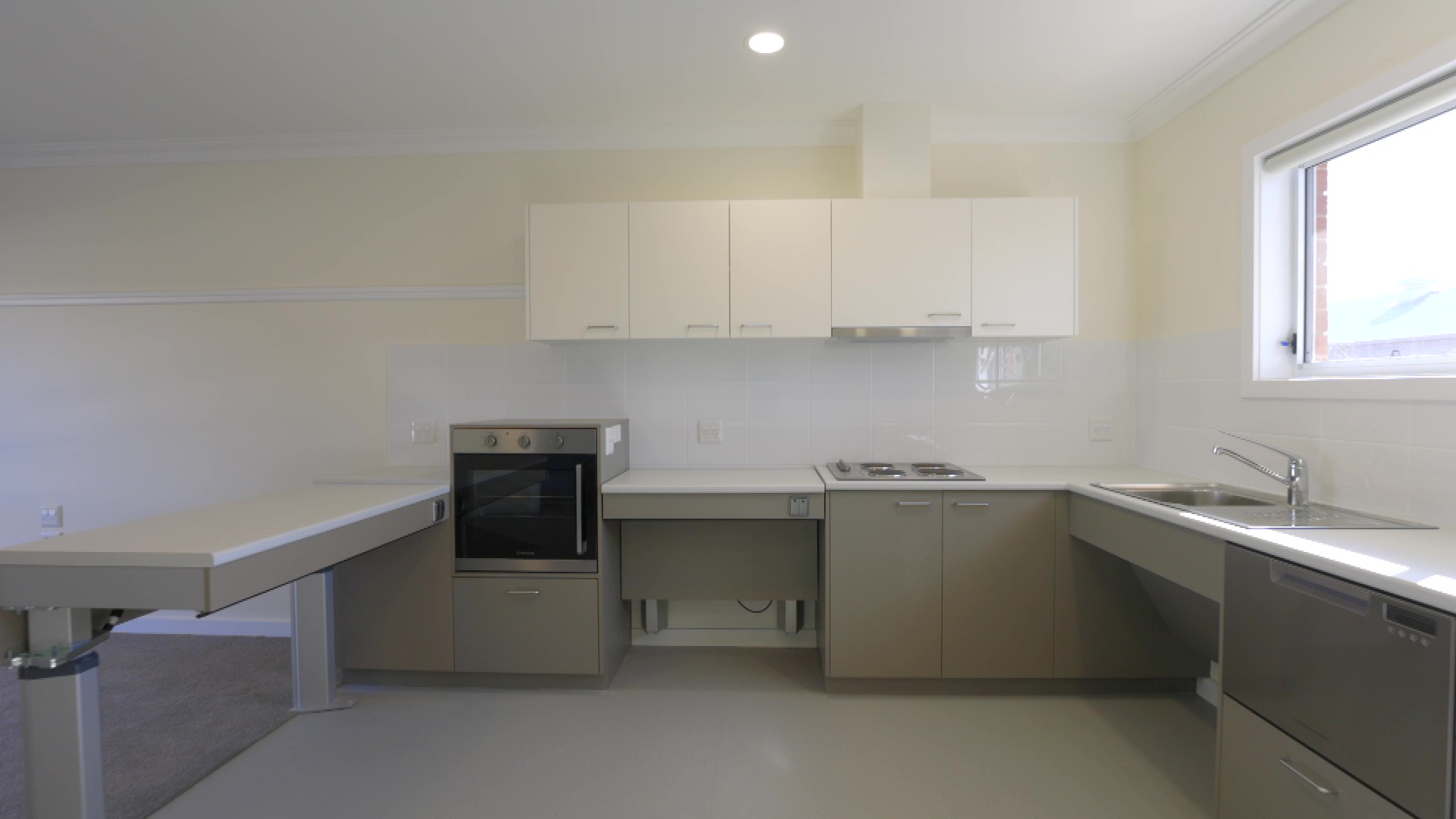 Unit 40 Fully Accessible Unit Pinaroo Village — Home image 3