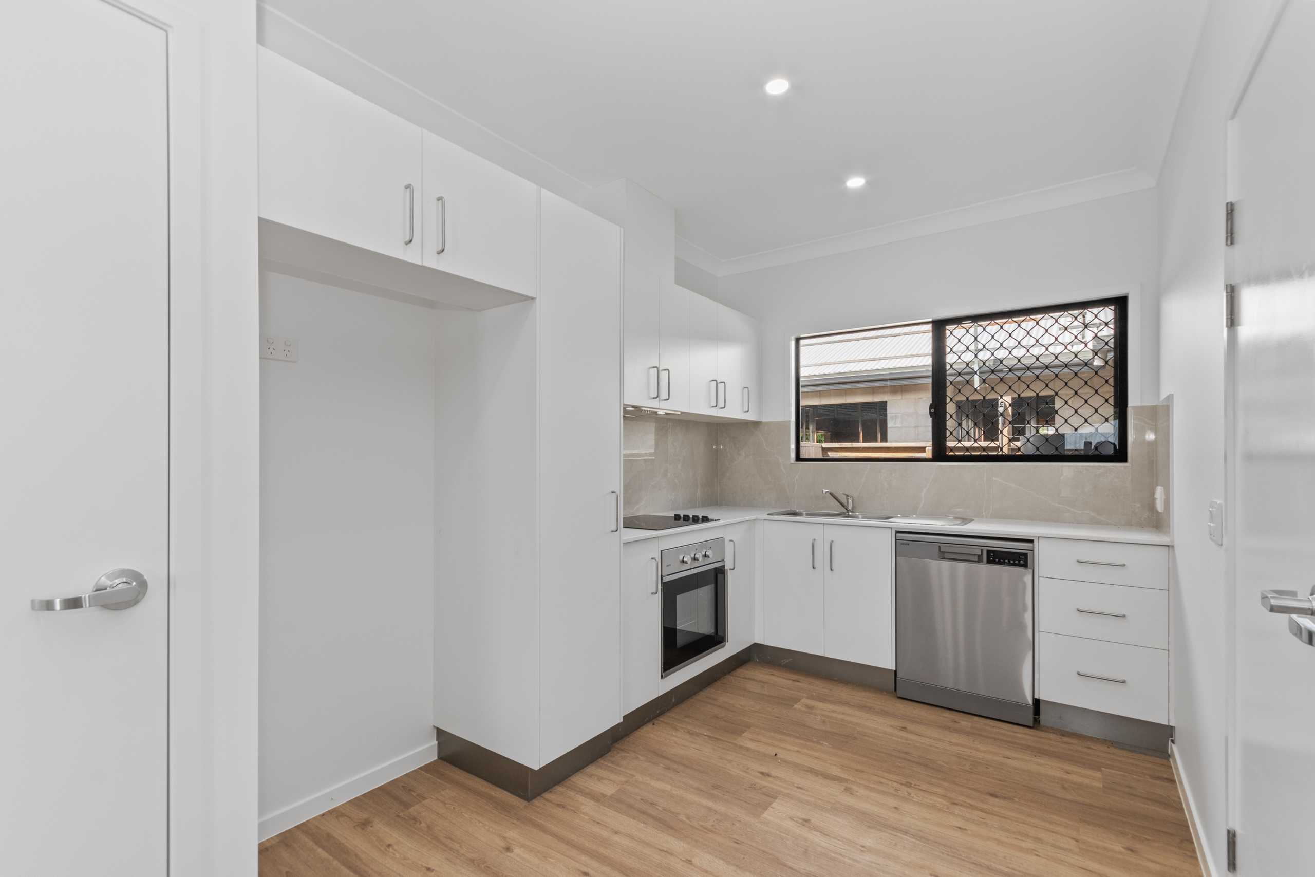 KELSO, TOWNSVILLE QLD – 2 X ROBUST VILLAS AVAILABLE — Home image 2