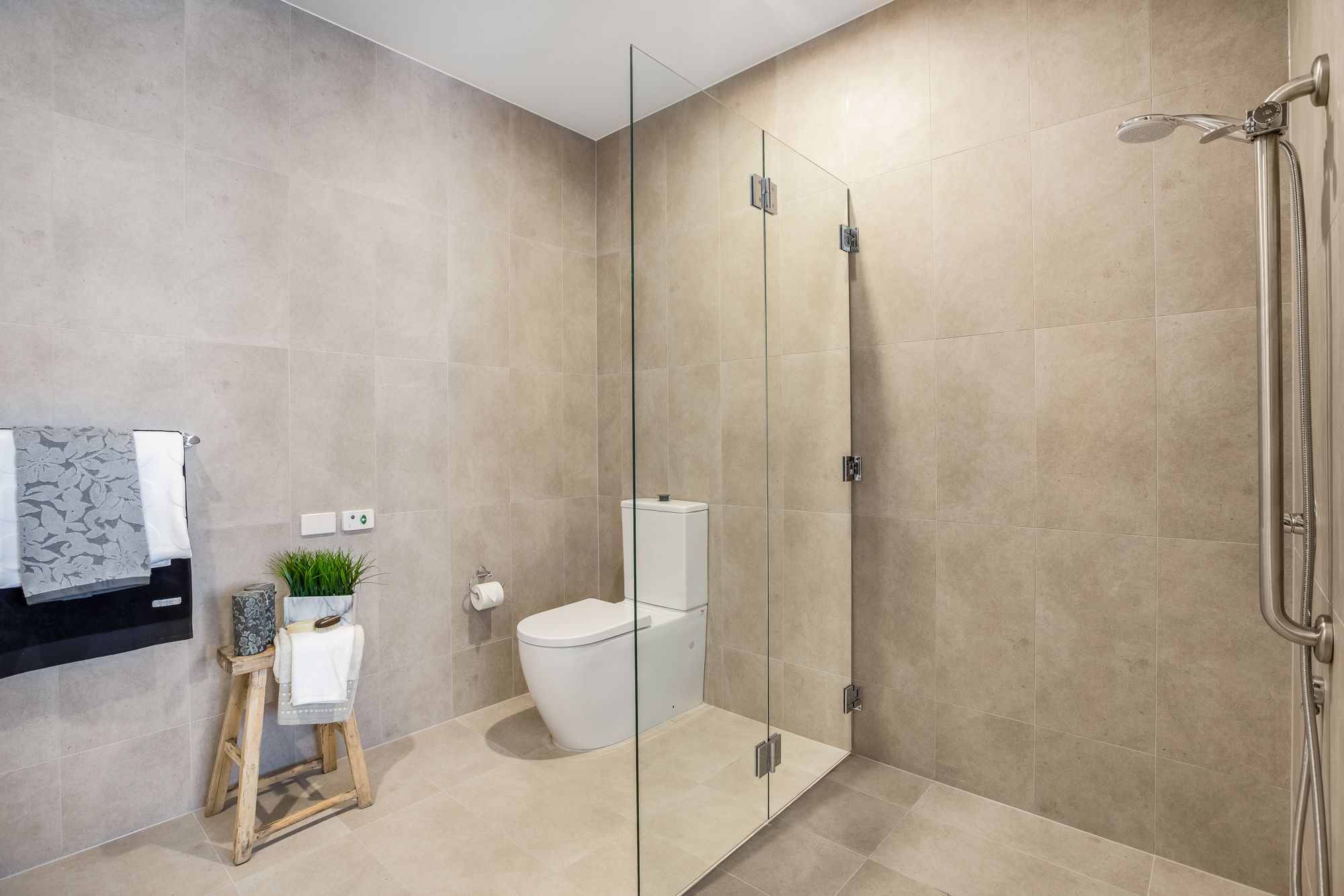 Penrith's Premium SDA Apartments with Accessible Pool! — Home image 4