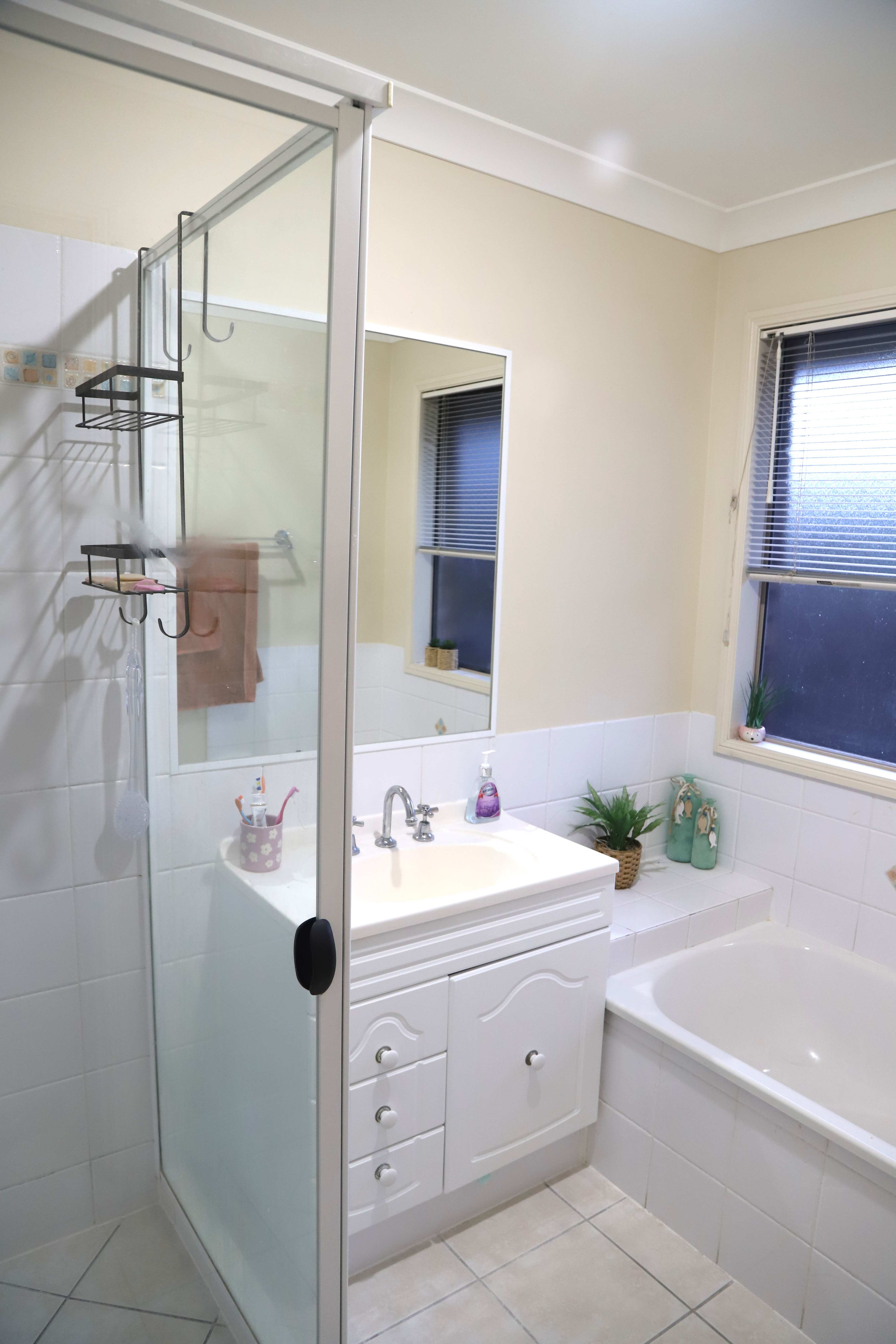 SIL - North Lakes — Home image 3