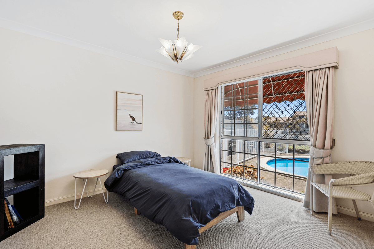 Spacious Mermaid Waters home in the heart of the Gold Coast! — Home image 10