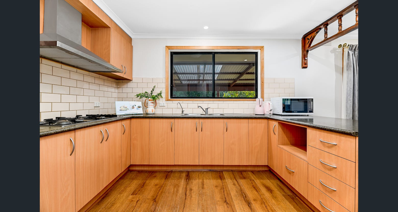 Ultra Spacious NDIS SIL, STA & MTA Accommodation in Wheelers Hill — Home image 3