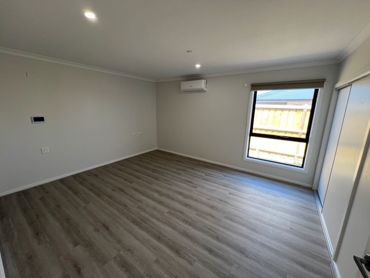 Robust 2-Bedroom Home on Derwent Street, Lara — Home image 3