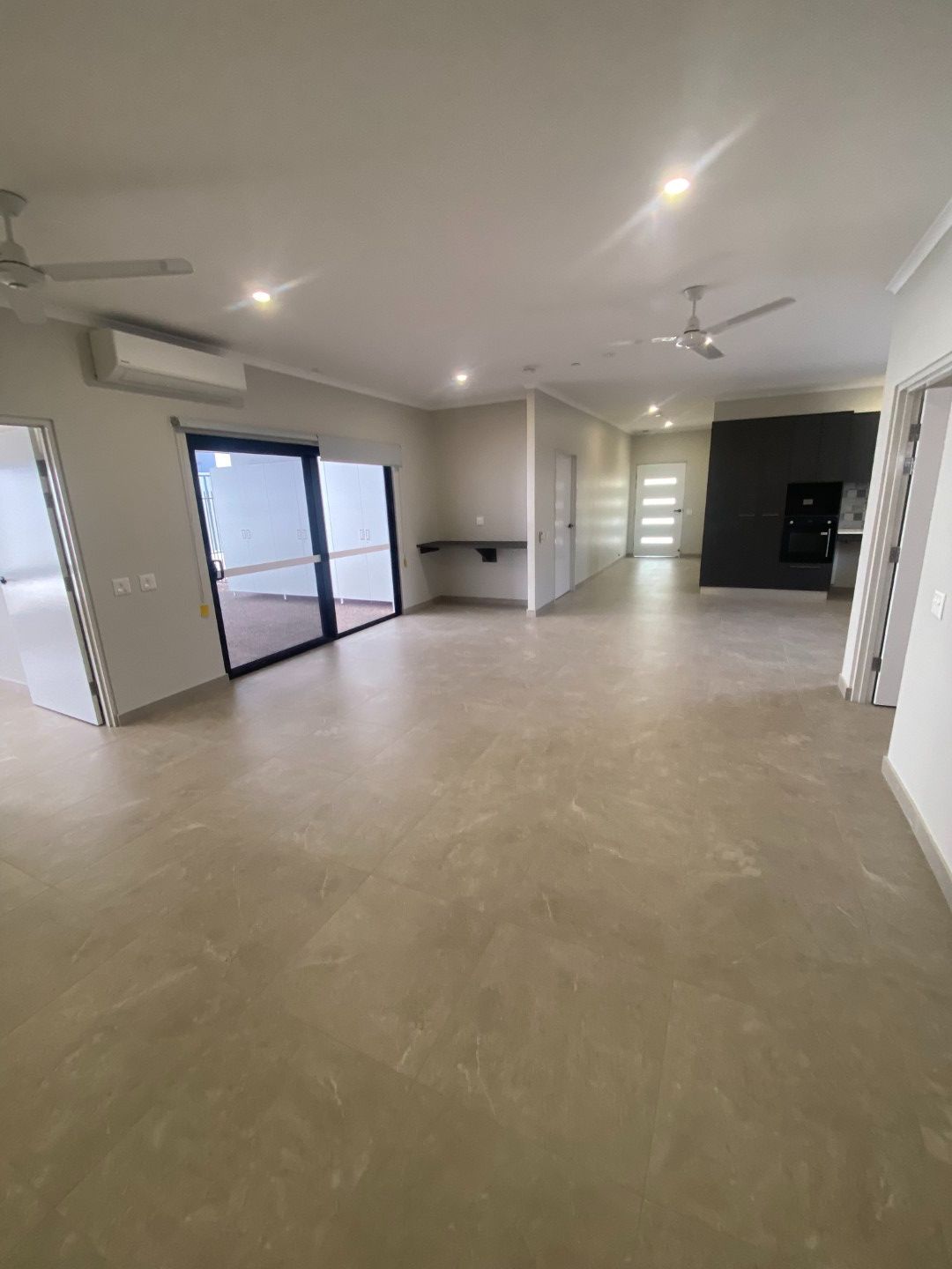 3 BR Home, High Physical Support, with Onsite Overnight Assistance – Lee Point — Home image 4