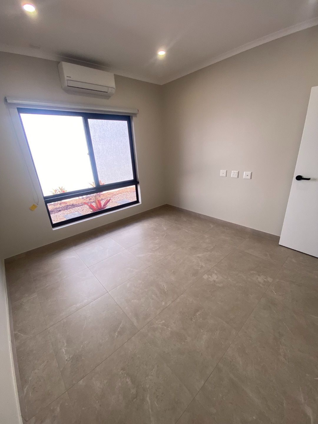 3 BR Home, High Physical Support, with Onsite Overnight Assistance – Lee Point — Home image 29