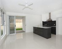 Peregian SIL Home Vacancy — Home image 6