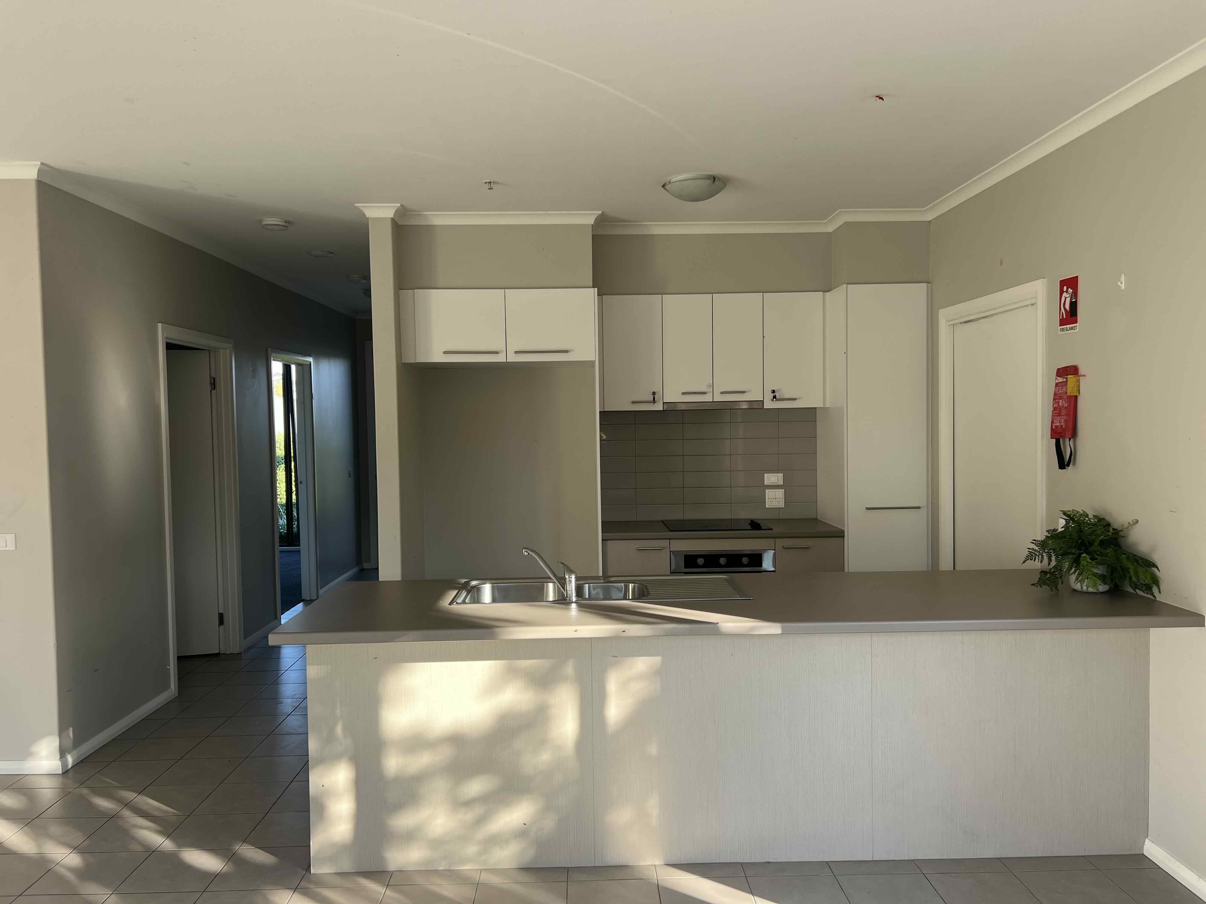 2 Bedroom Unit for 1 Person — Home image 5