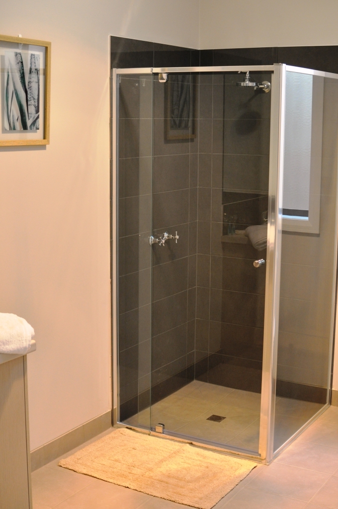 2 Bedroom Unit for 1 Person — Home image 10