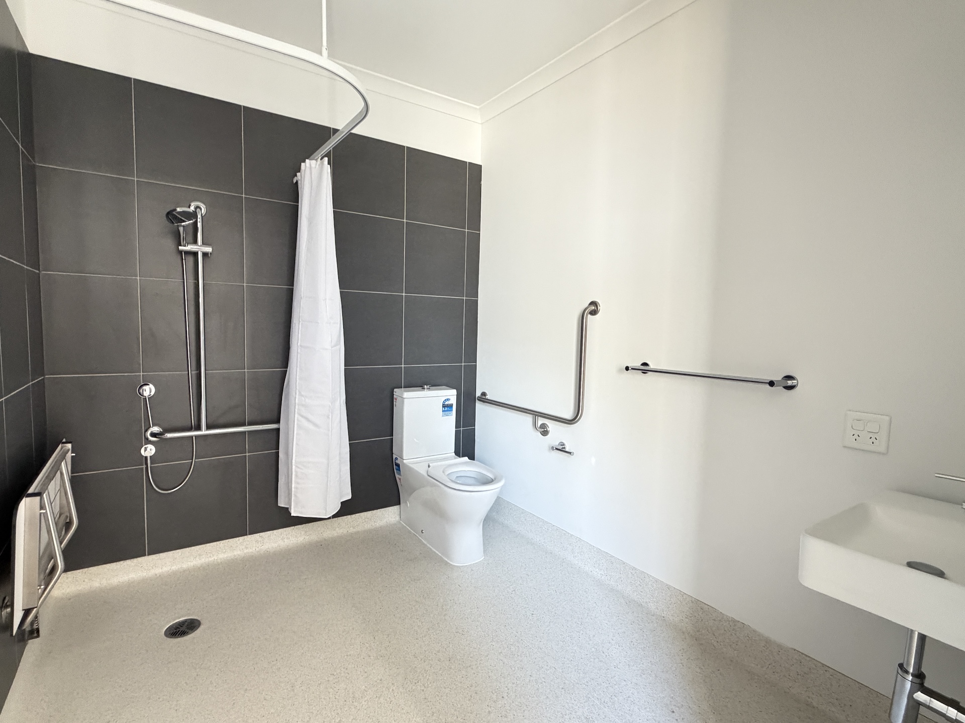 3+OOA HPS SDA Home in Wollert with Multi-Purpose Breakout Room — Home image 7