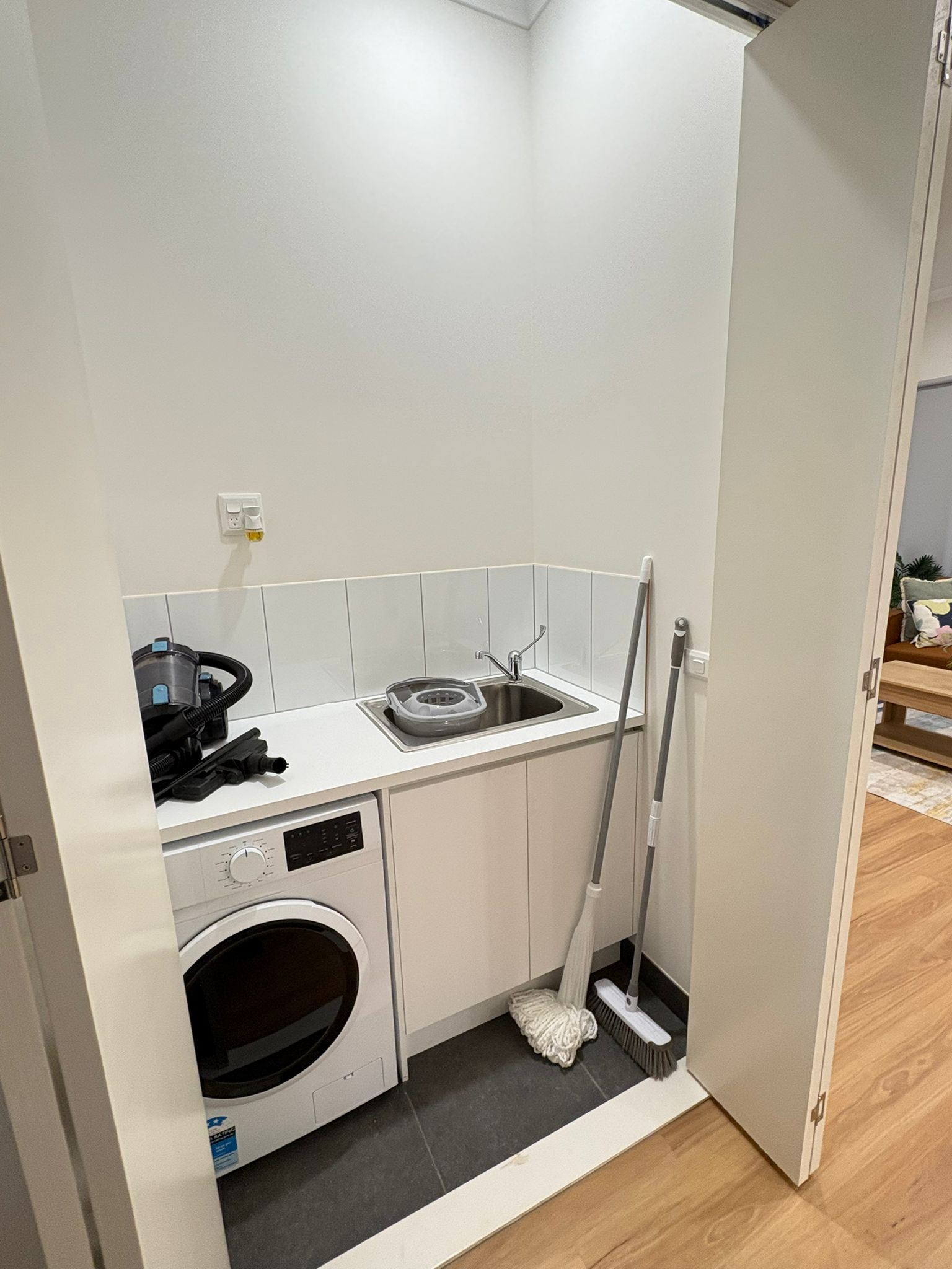 Robust 3-Bedroom Home in Beveridge VIC — Home image 3