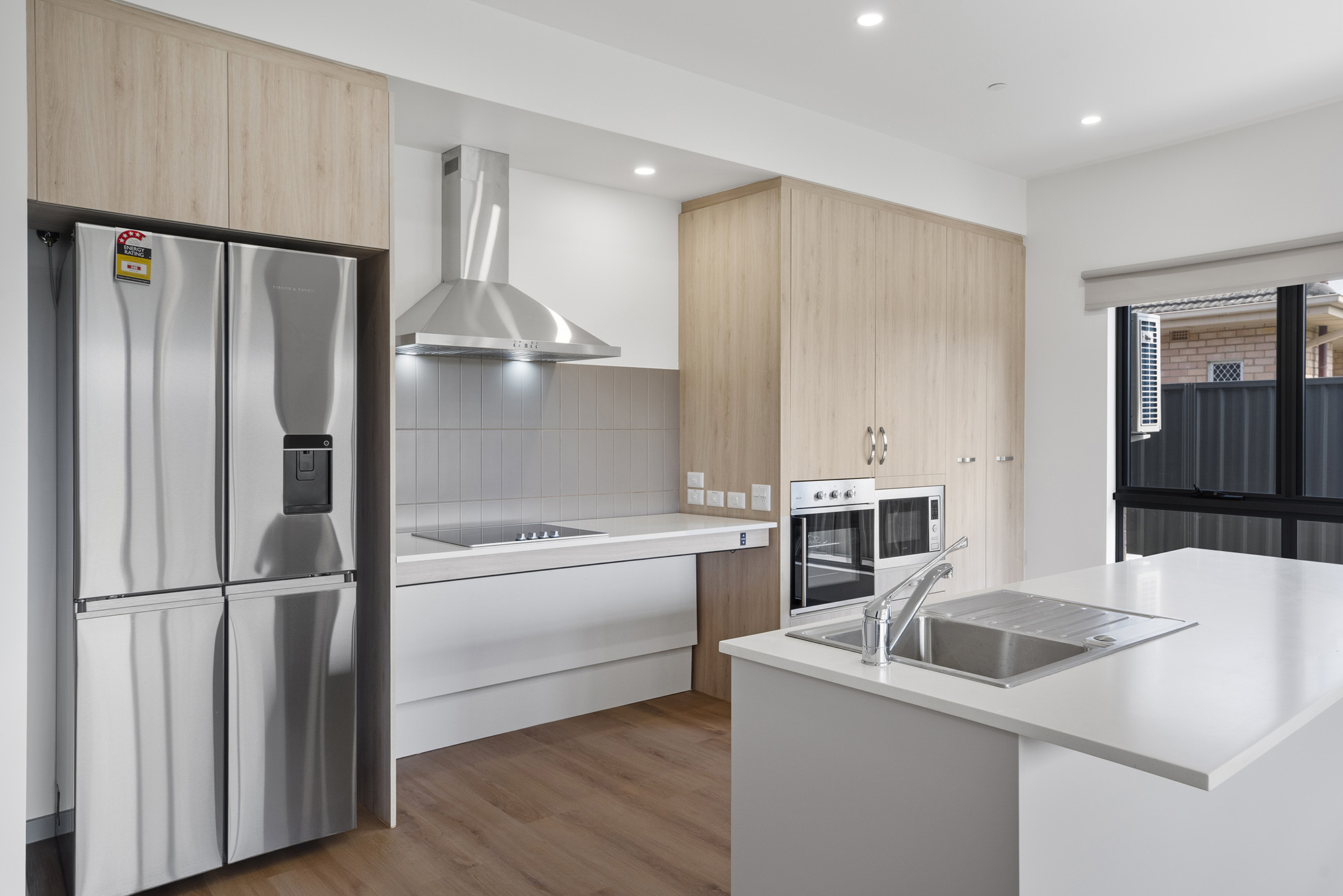 Be in vibrant Henley Square in under 10 minutes! — Home image 2