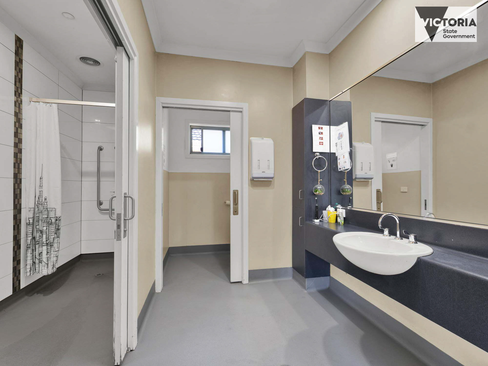 One vacancy in a 3 B/R home located in Avondale Heights close to Highpoint. — Home image 4