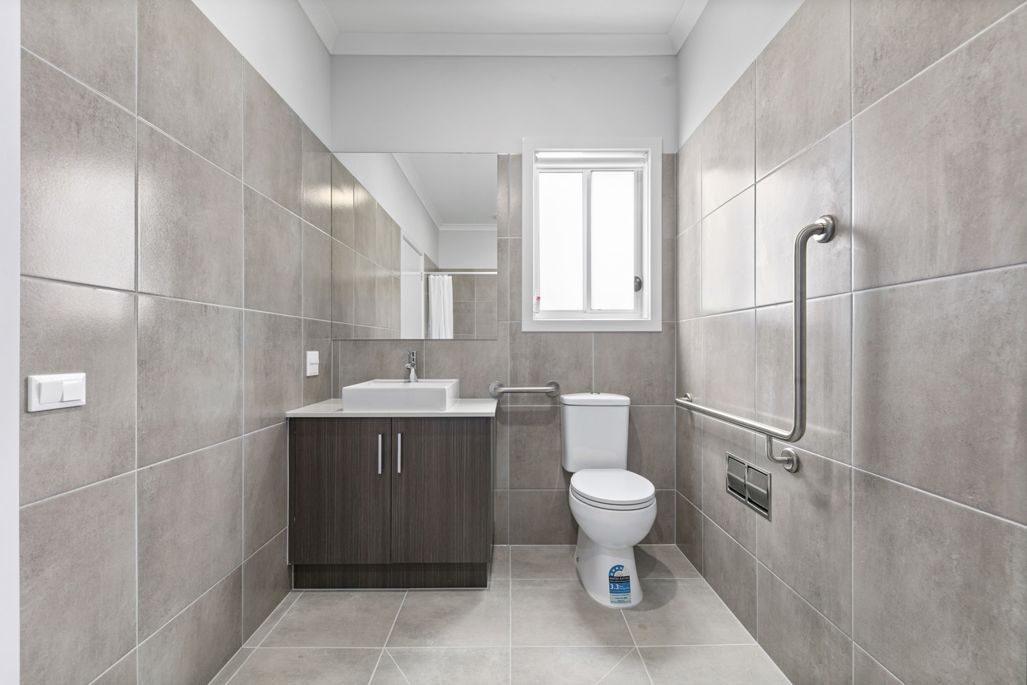 TRUE INDEPENDENCE  Two Independant Robust Homes in Melton's Thriving Landscape — Home image 5