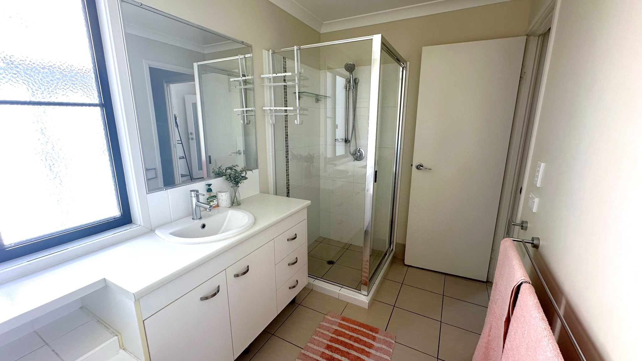 Modern SIL Home in Eli Waters, Hervey Bay — Home image 3