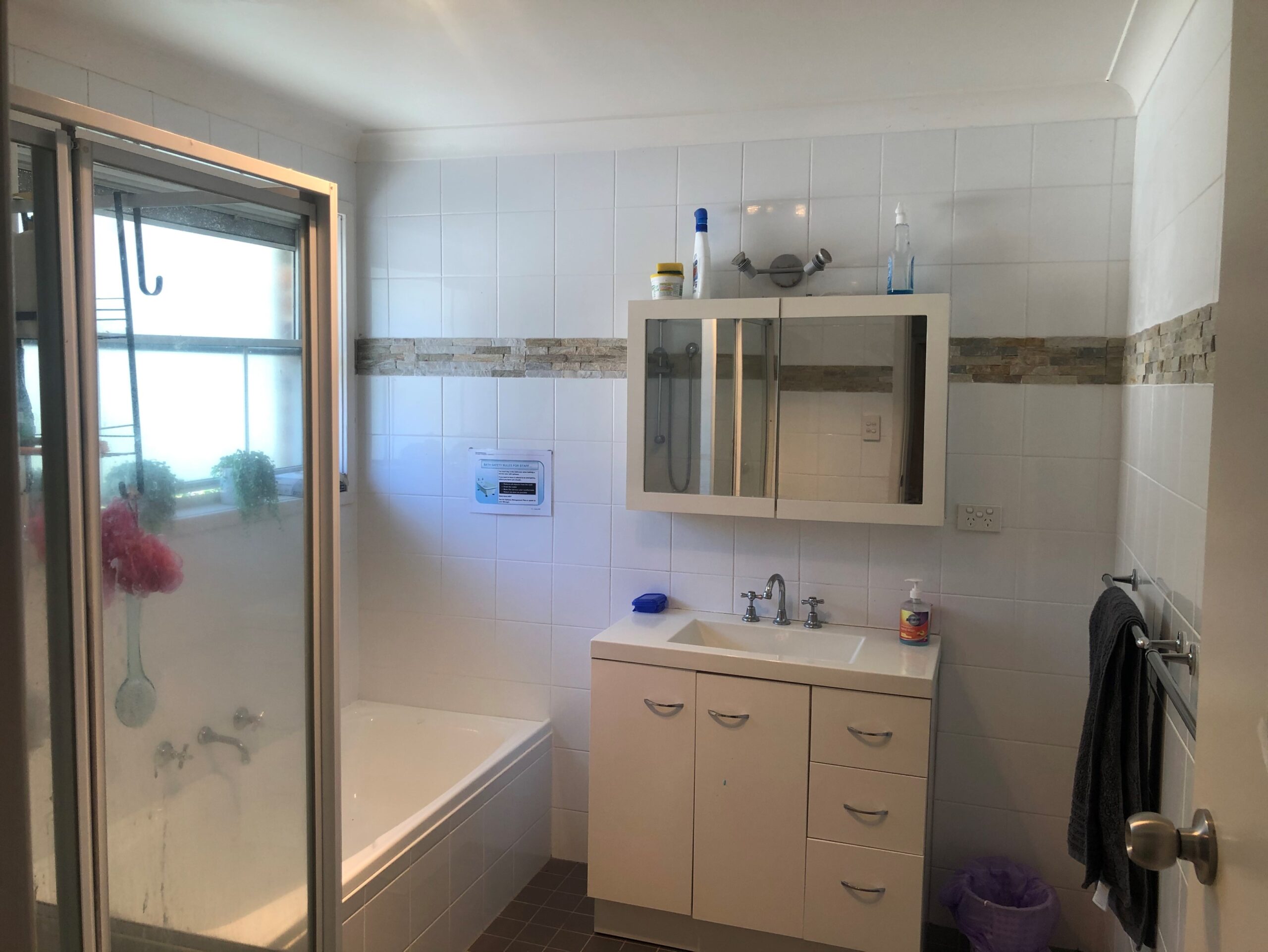 Accommodation in Miranda, Sutherland Shire — Home image 3