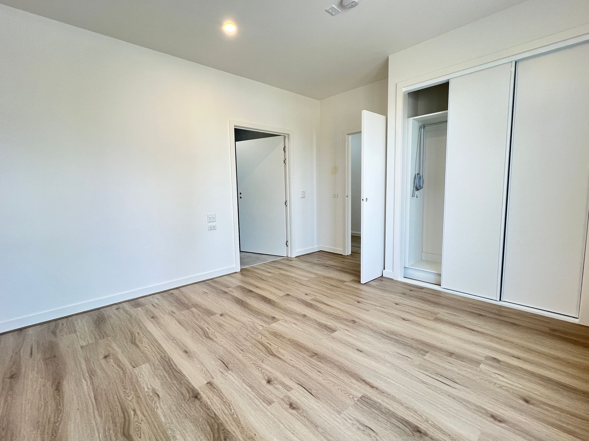 HPS 3 Bed SDA House Available in Lalor, Victoria - Available Now. — Home image 2