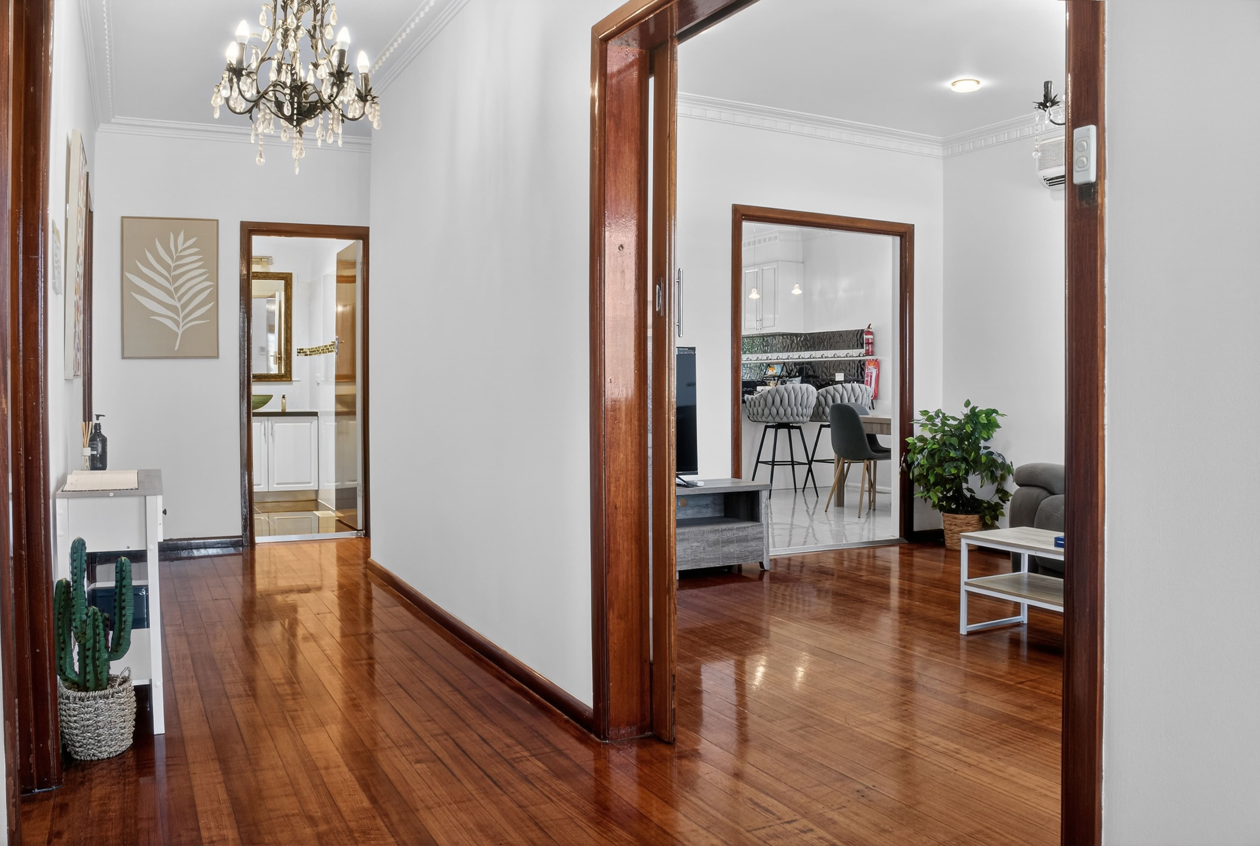 Unique character home in Ardeer central to public transport — Home image 12
