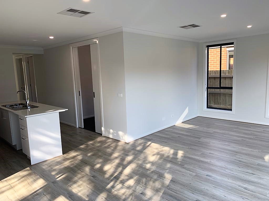 20B  Pine Road, Bayswater — Home image 3