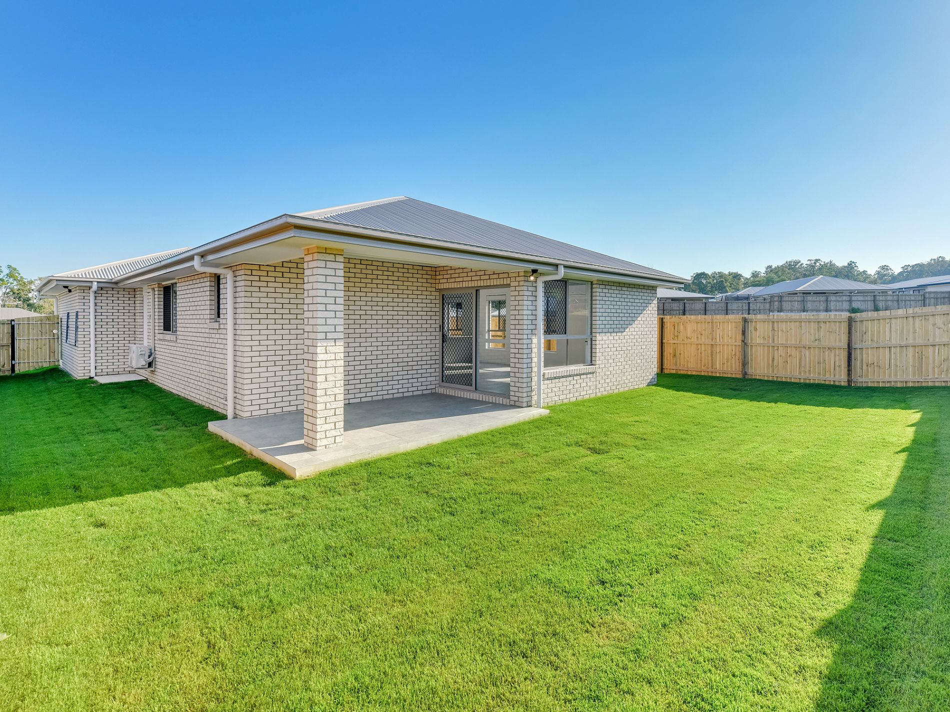 2 SDA (Improved Liv.) + Guest Room or OOA — Home image 12