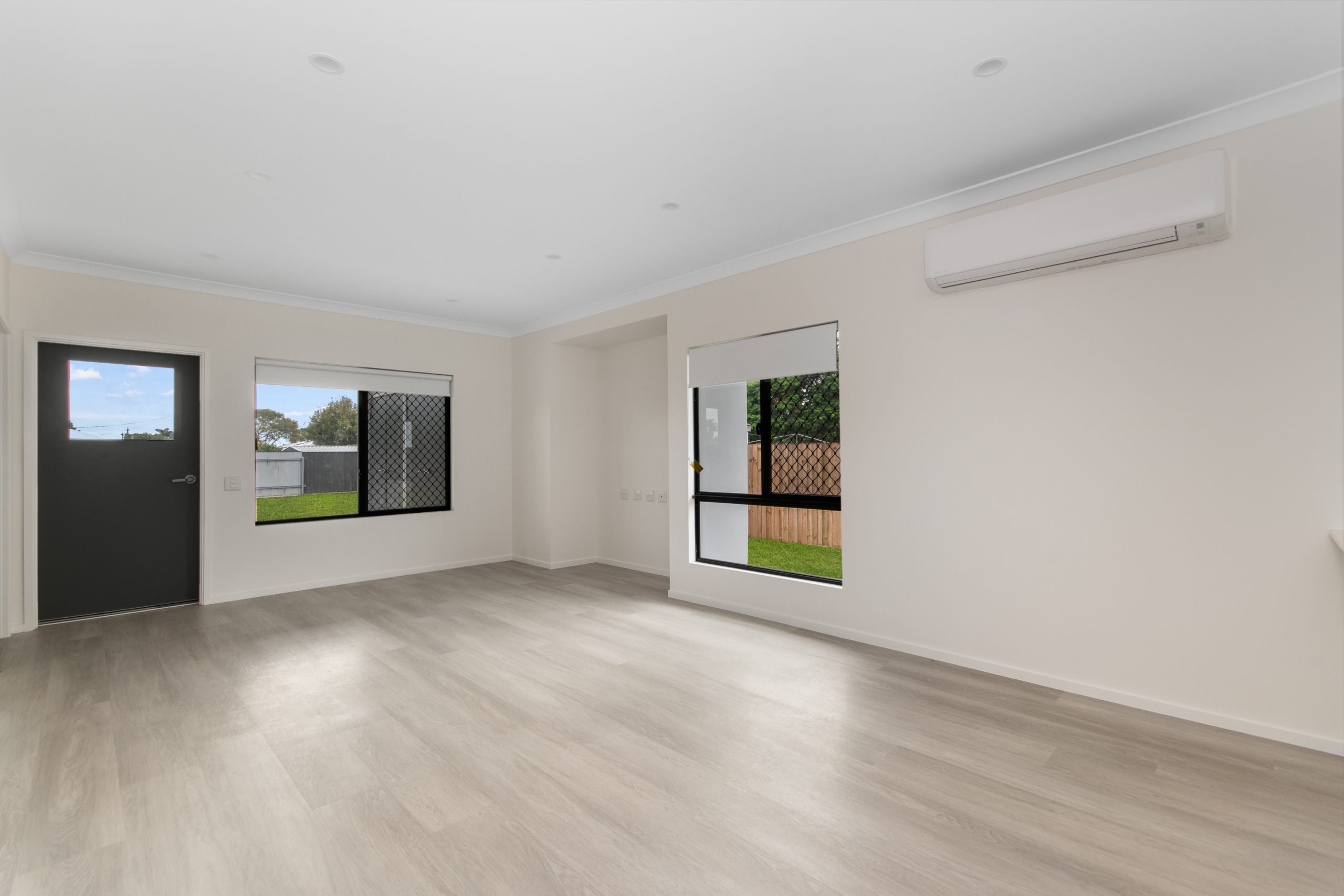 AYR, BURDEKIN QLD – ROBUST DUPLEX (2 X 1 RESIDENT VILLAS) — Home image 2