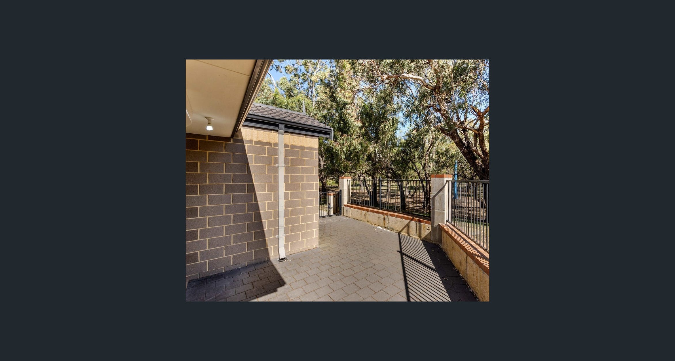 Supported independent living(SIL) Short Term (Respite) fully Accessible bathroom — Home image 9