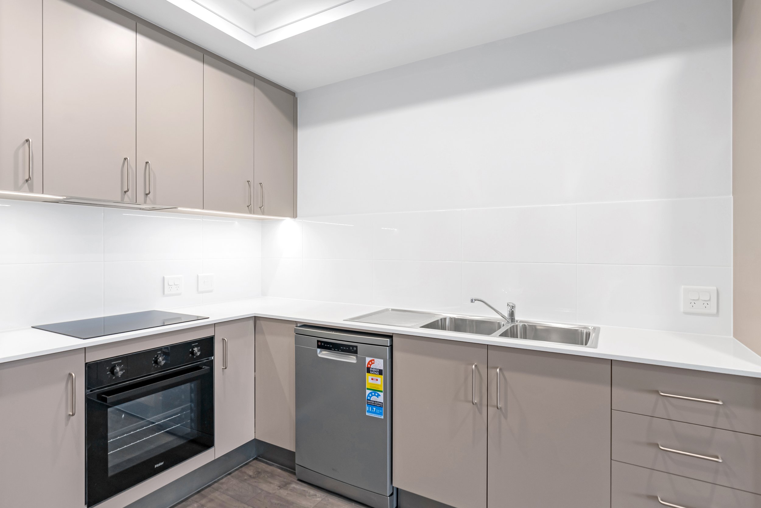 Moro Street, Edmonton QLD | One Bedroom + Carers Room Edmonton Robust/IL Duplex — Home image 8