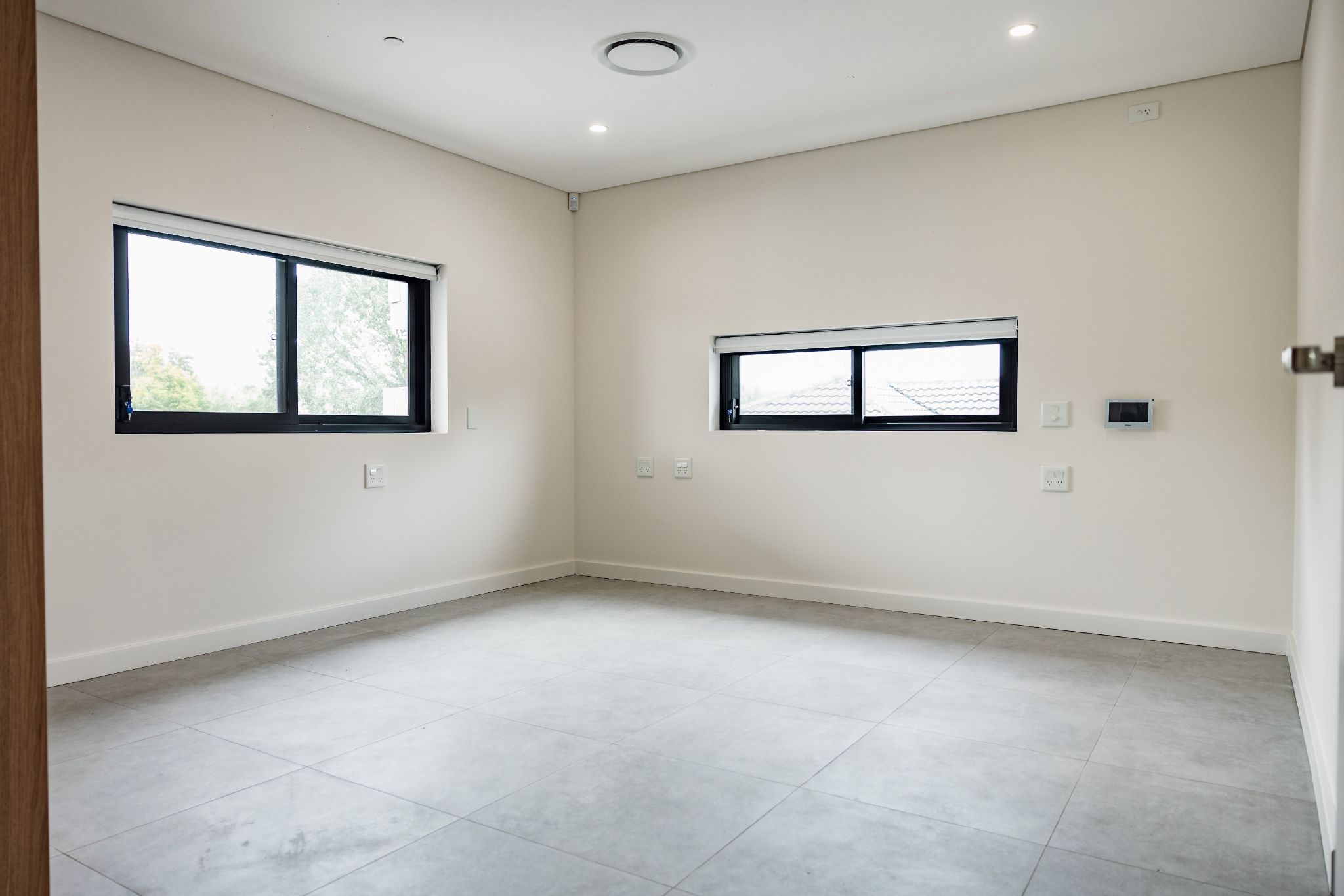 Jeremiah Complex — Home image 3