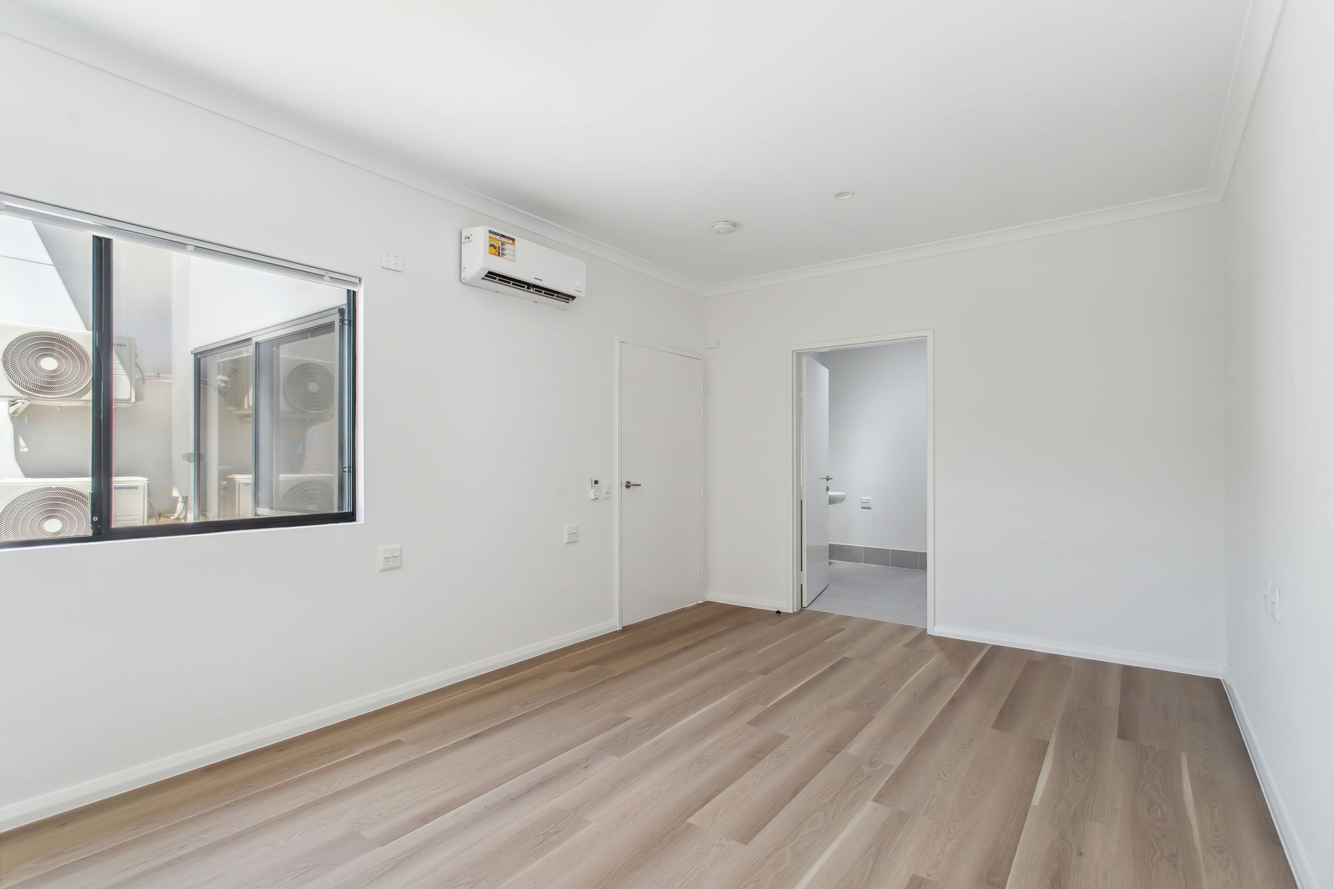 1×1 & 2×2 Accessible Villas – Midland — Home image 15