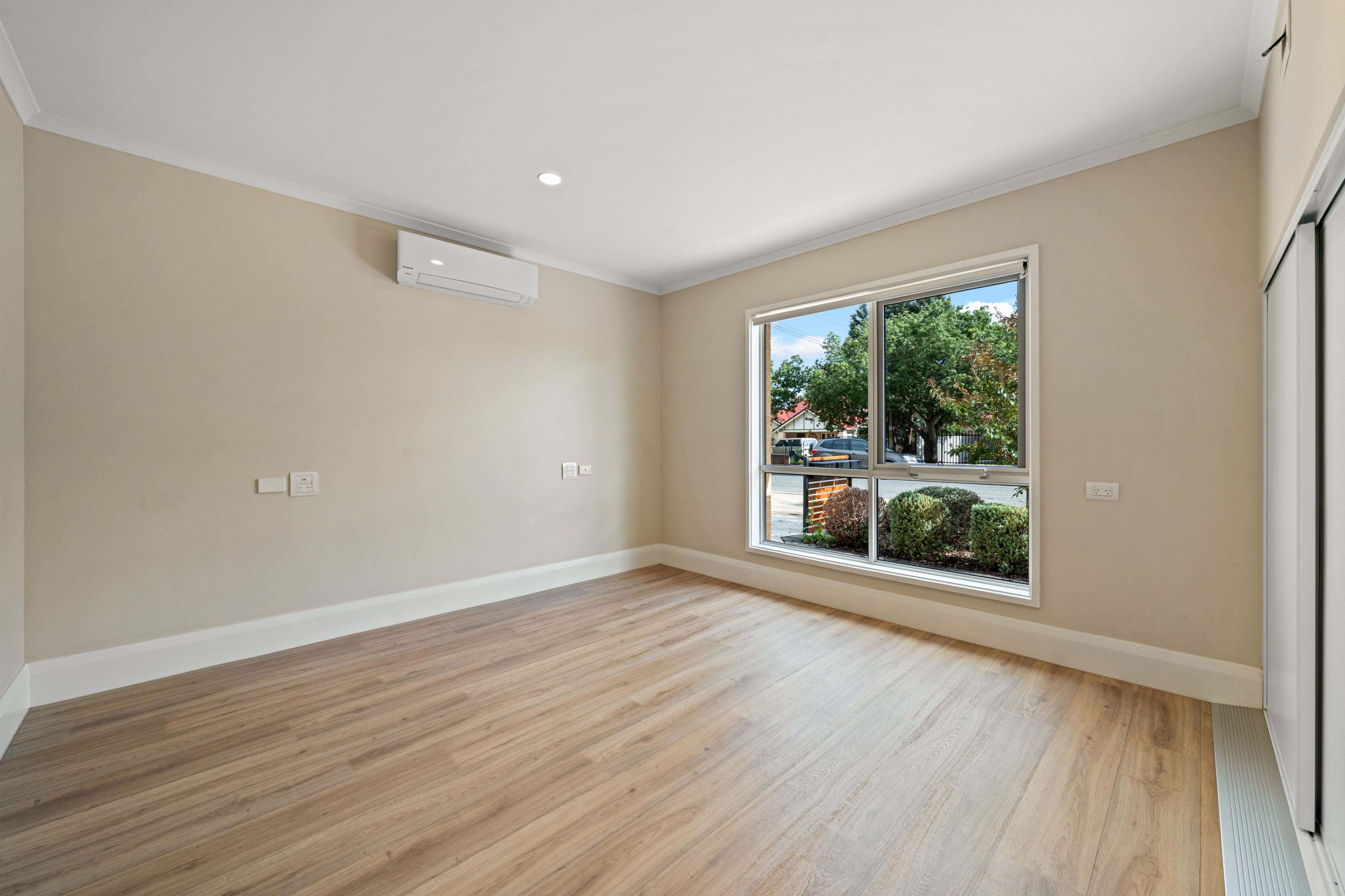 One of Two Vacant Neighbouring Single Occupancy Villas in Salisbury — Home image 6