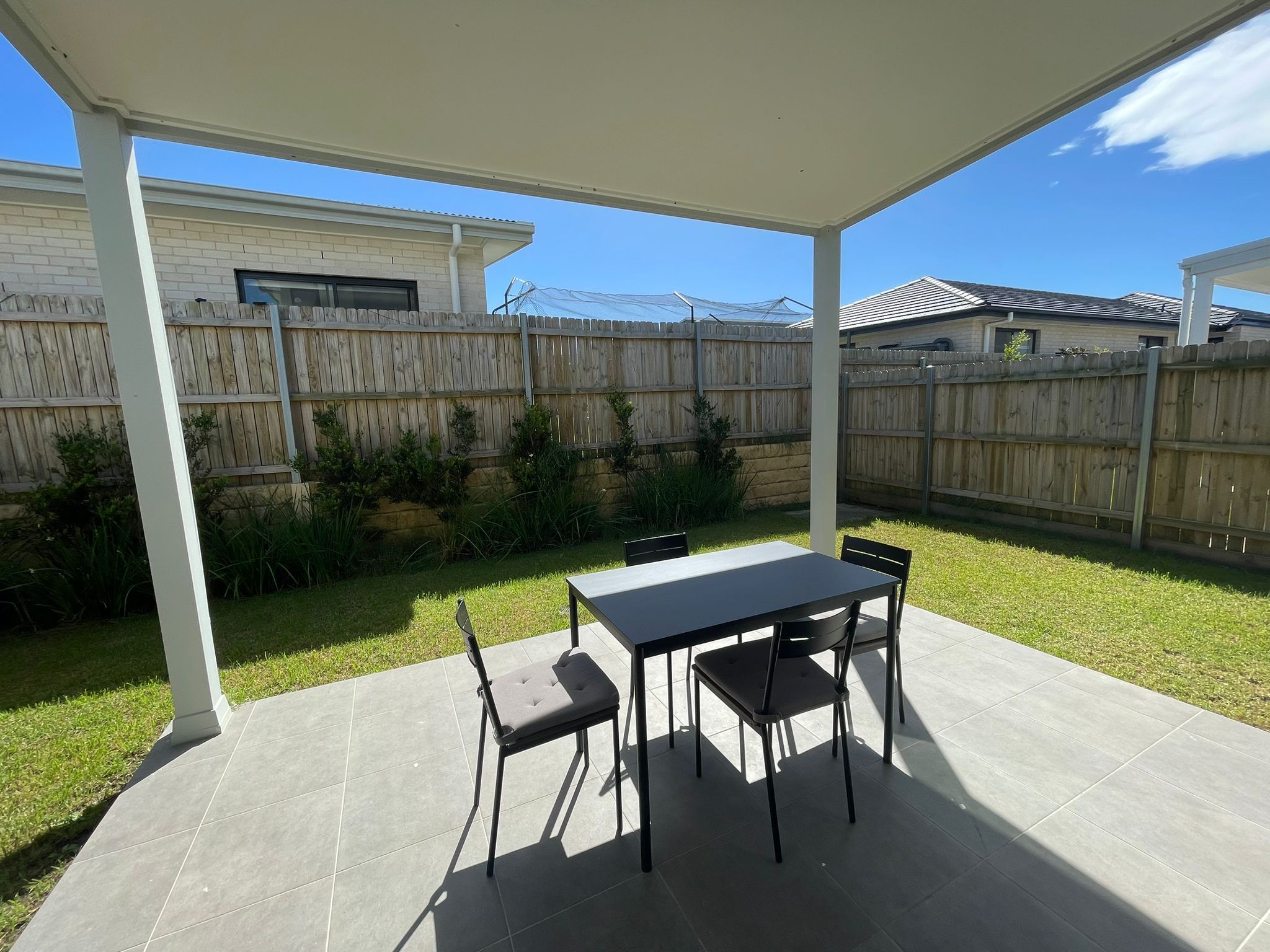Beautiful SIL, STA/MTA Property - Oran Park — Home image 3