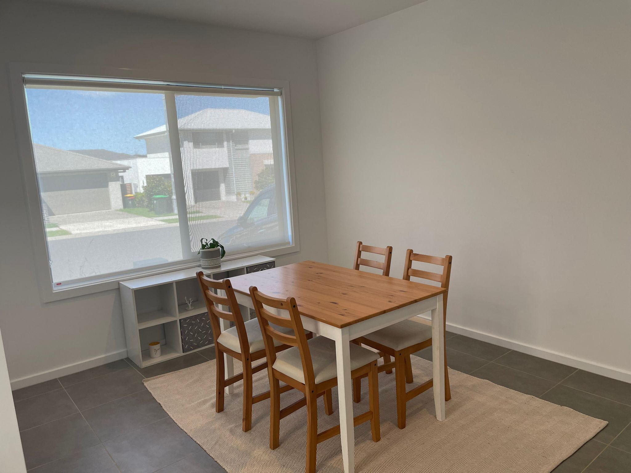 Beautiful SIL, STA/MTA Property - Oran Park — Home image 7