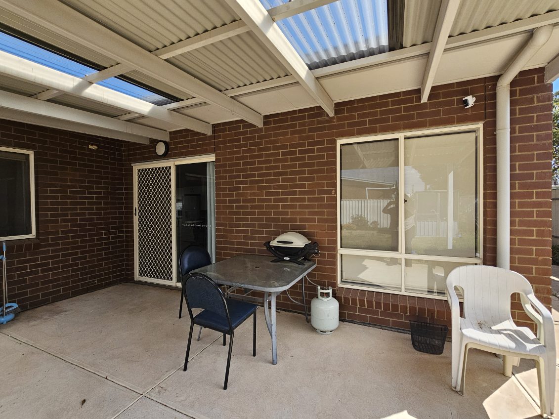 Port Lincoln - 2 Vacancies 4 Bedroom Residence Basic — Home image 2