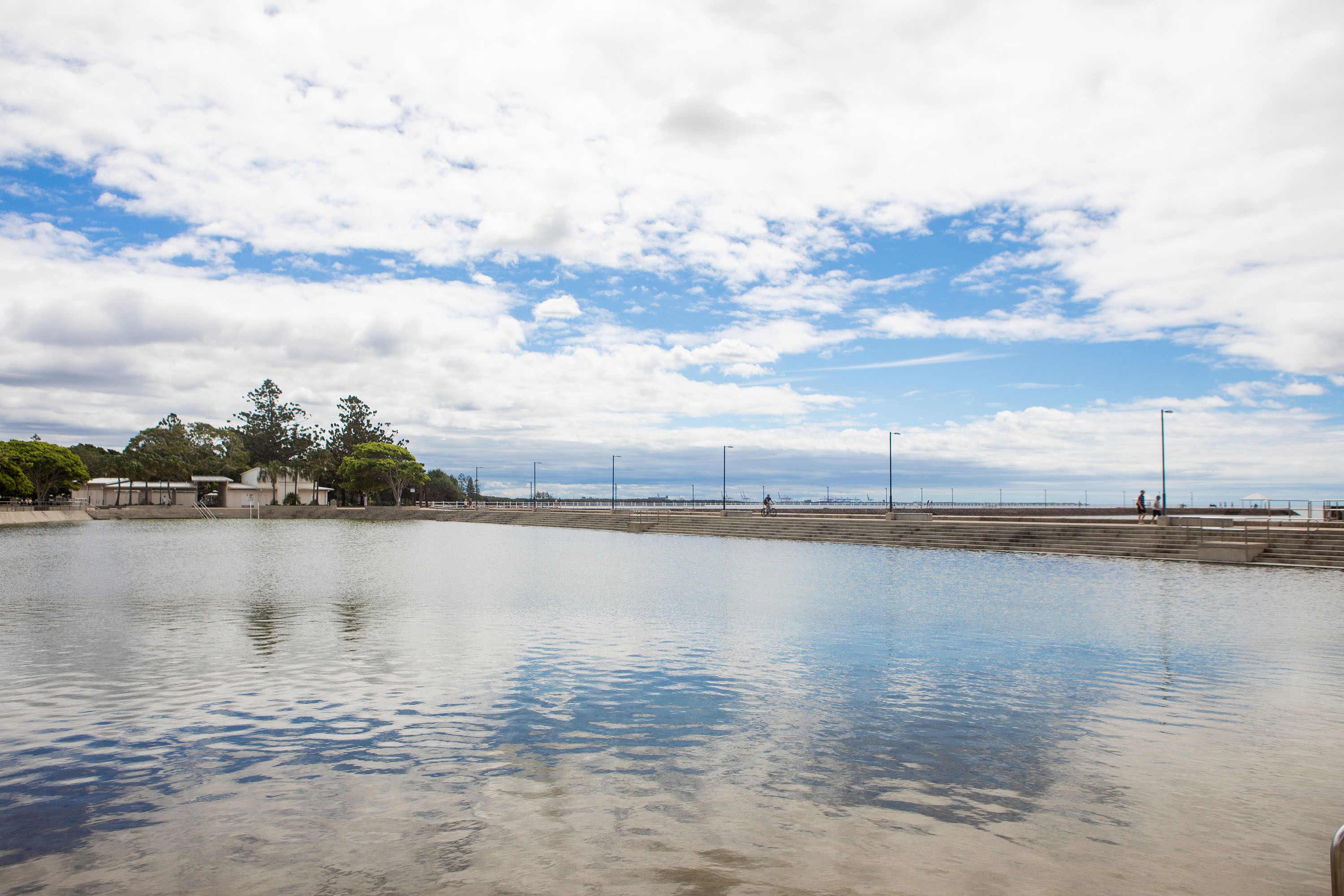 Contemporary, Fully Accessible Living in a Welcoming Wynnum West Community — Home image 8